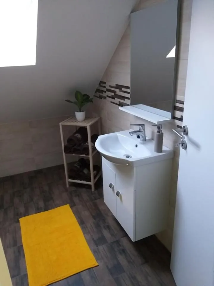 Bathroom in Arapartman