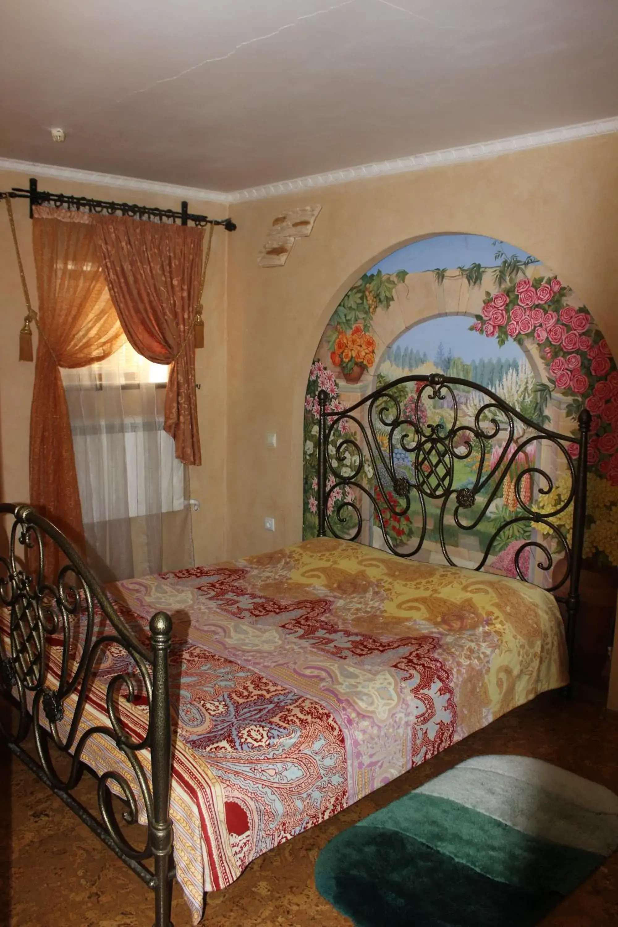 Deluxe Suite - single occupancy in Zolota Pidkova Deluxe Suite - single occupancy in Zolota Pidkova