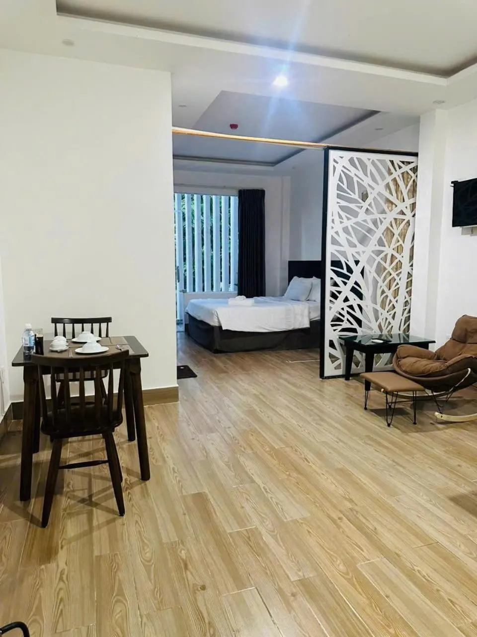 Photo of the whole room, Bed in Full House Hotel Apartment