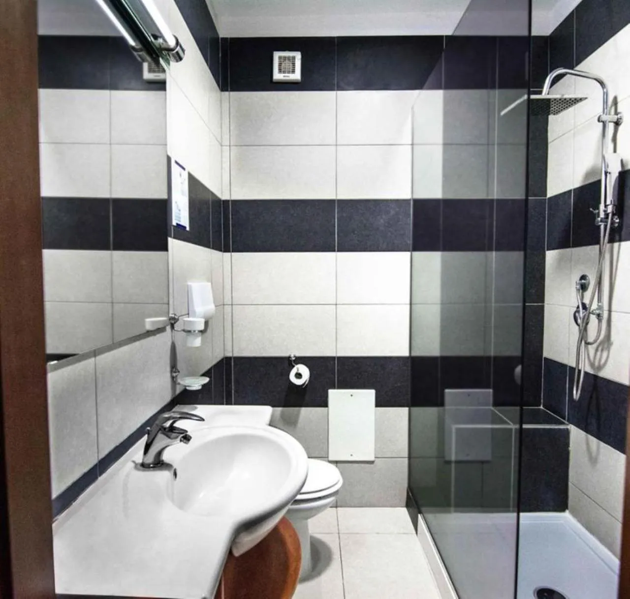 Bathroom in Hotel Agora Sure Hotel Collection by Best Western