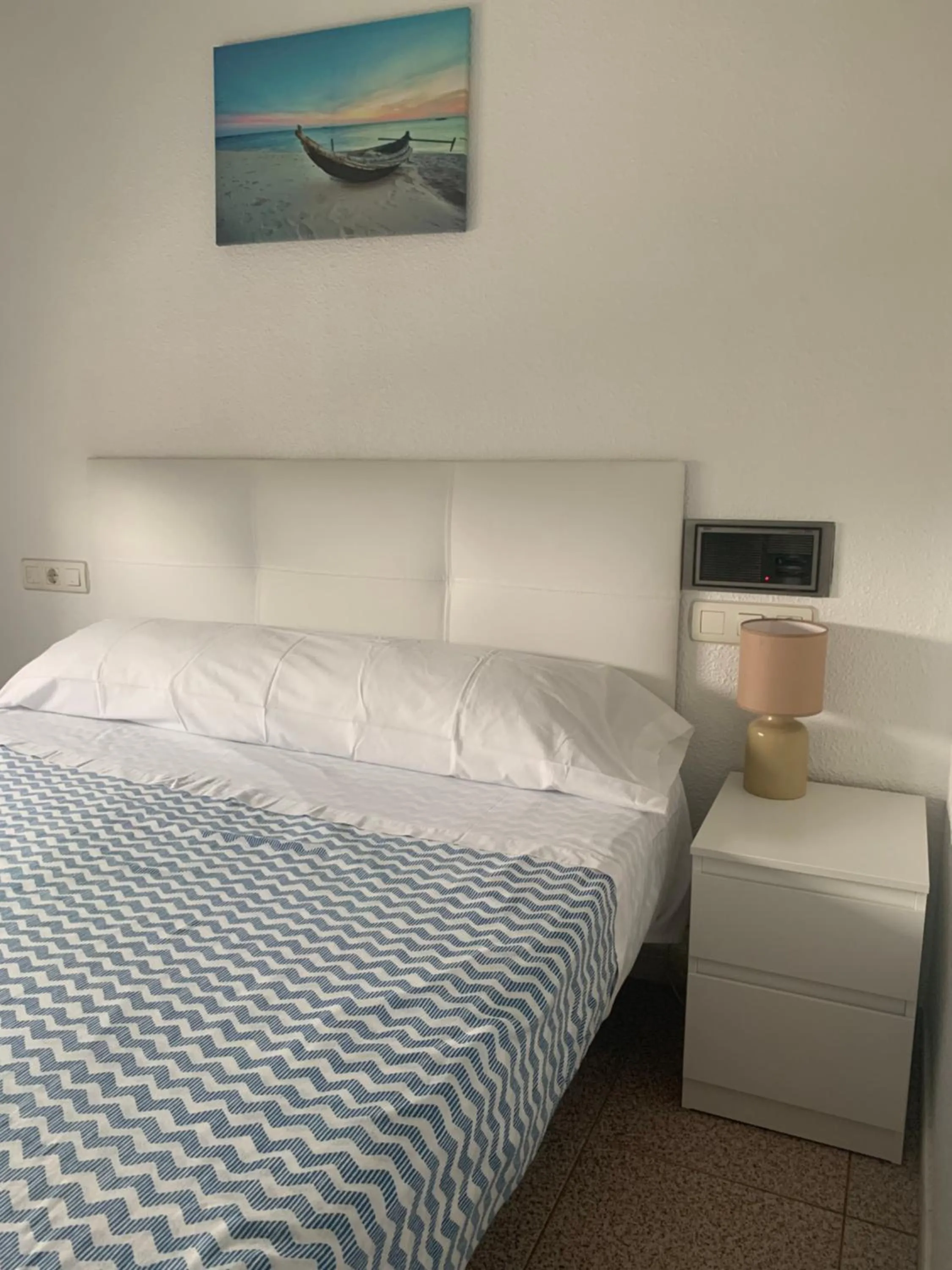 Bed in Hostal El Perejil