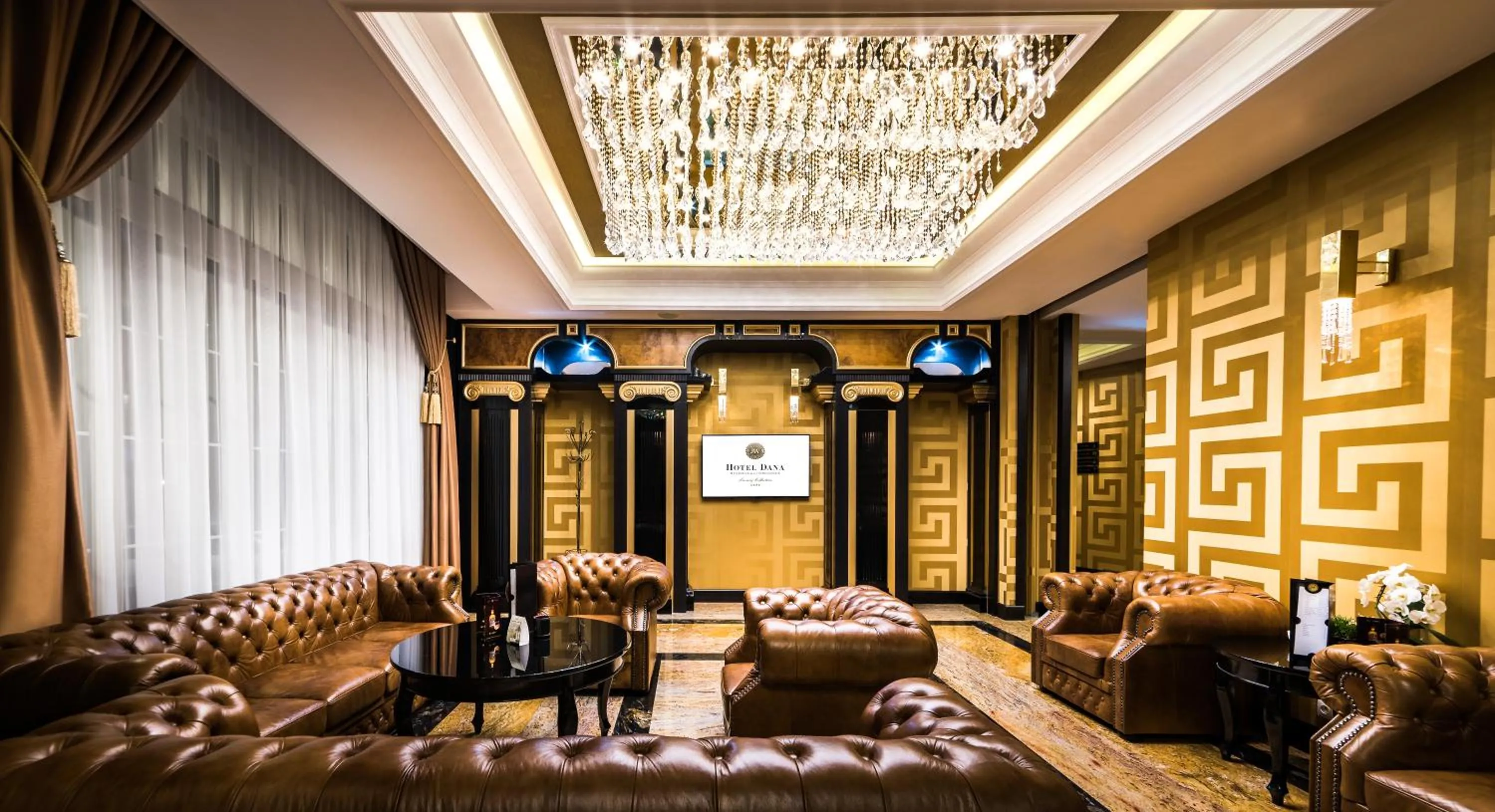 Lobby or reception in Hotel Dana Business & Conference