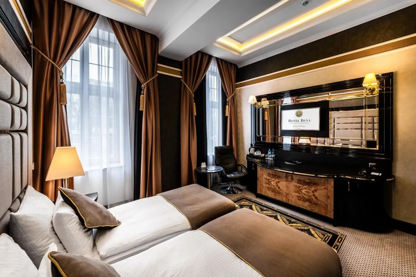 Bed in Hotel Dana Business & Conference