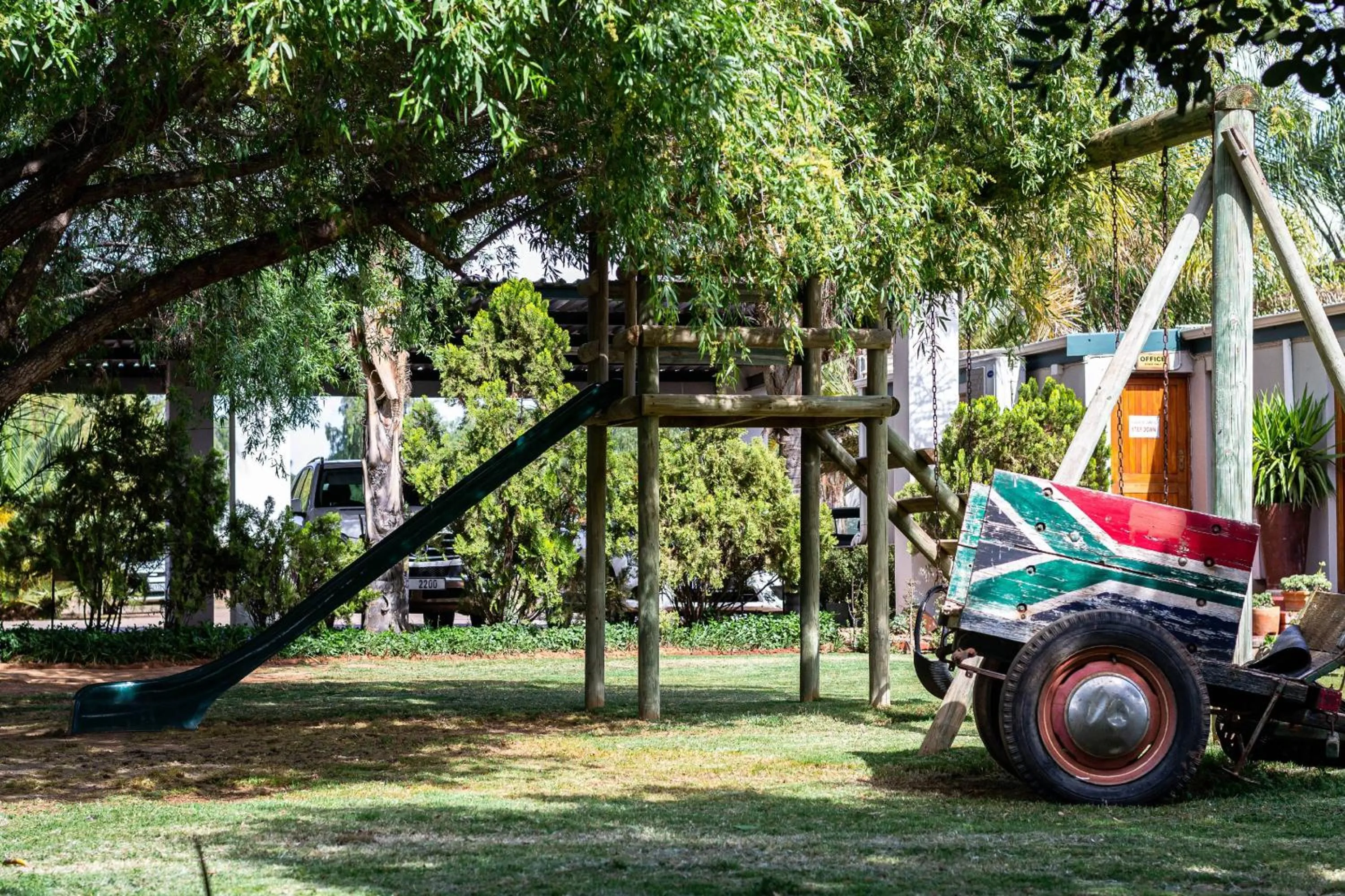 Children play ground in Mooiplaas Guesthouse