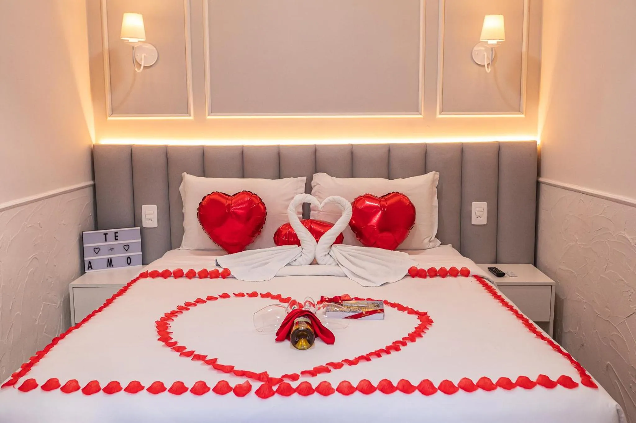 Decorative detail, Bed in Pousada Vila Tio Lé