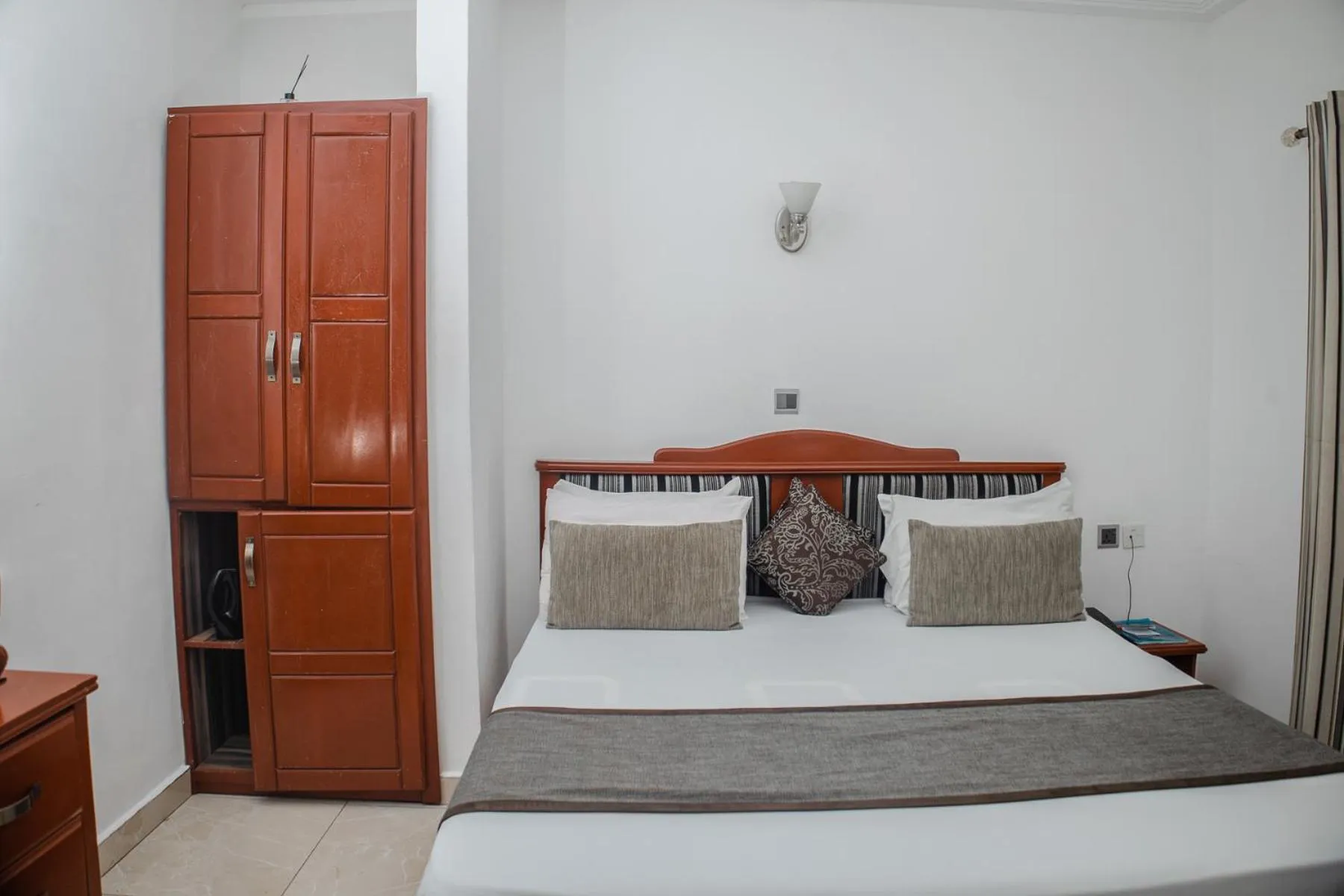 Bed in Stadium Hotel