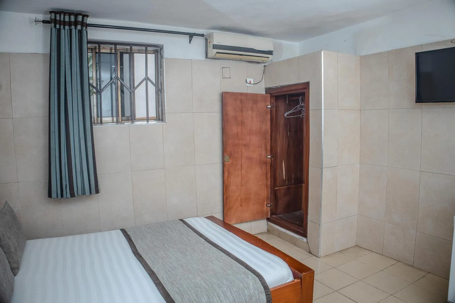 Bed in Stadium Hotel