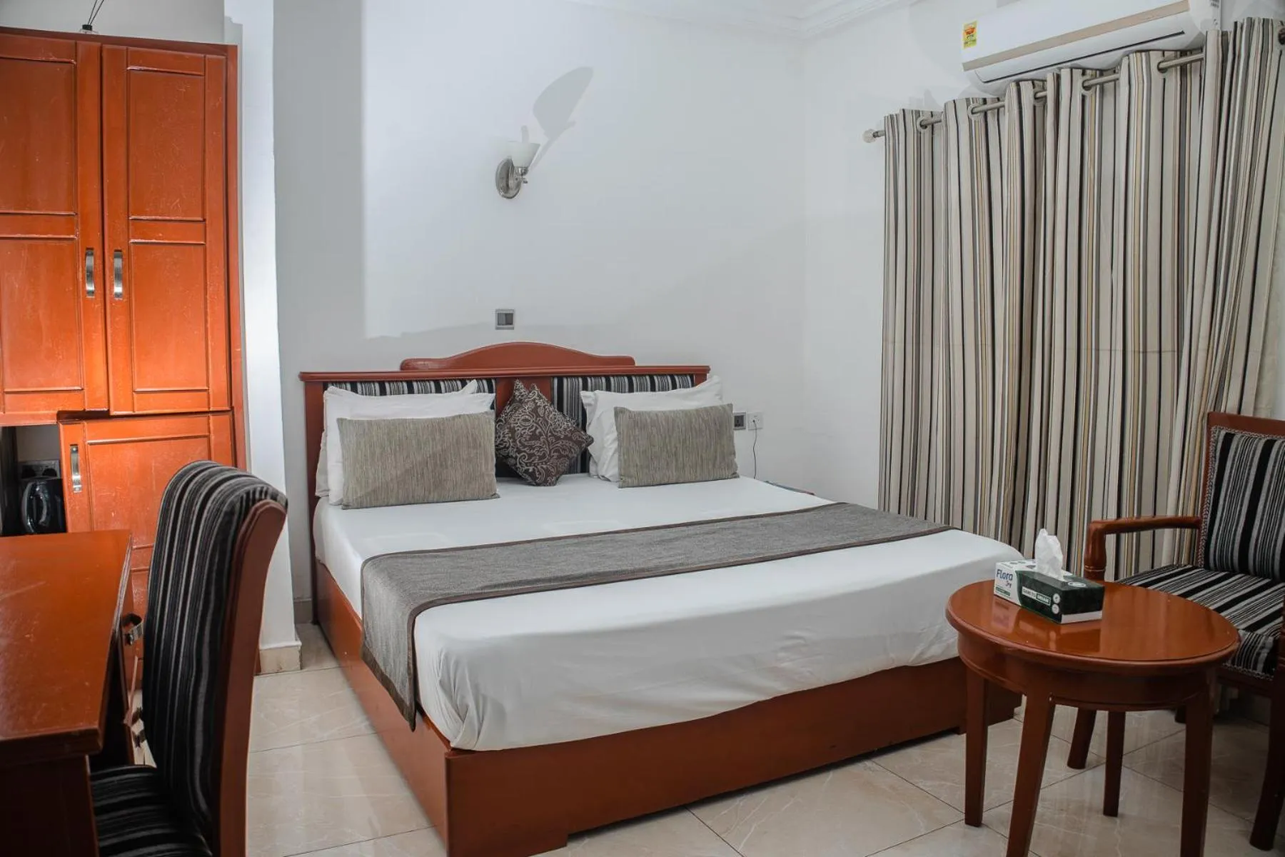 Bed in Stadium Hotel