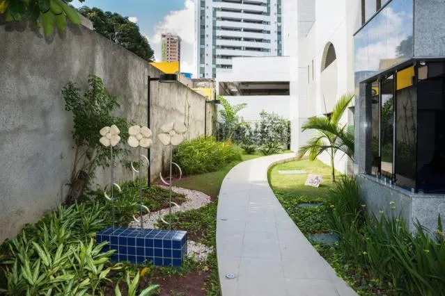 Garden in Jaqueira Home Service