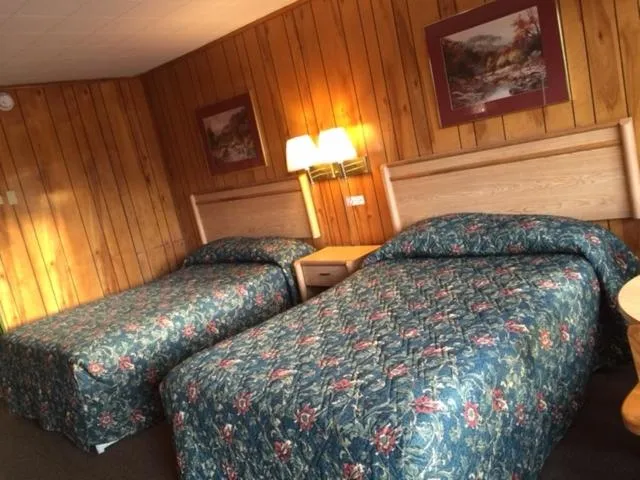 Bed in Statesman Inn