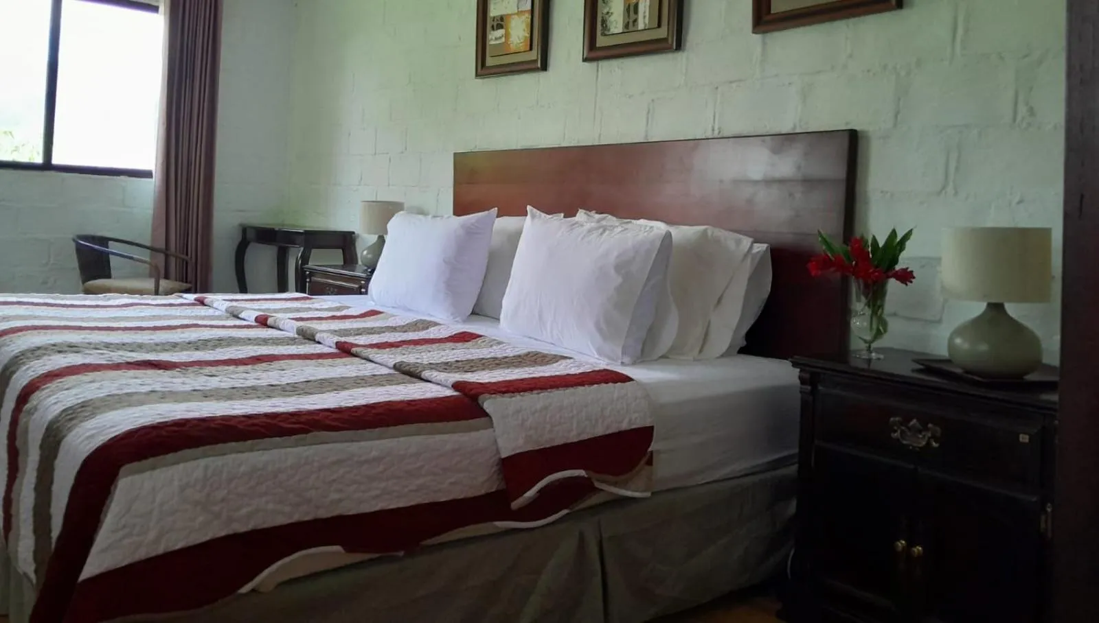 Bed in Hosteria Florecer