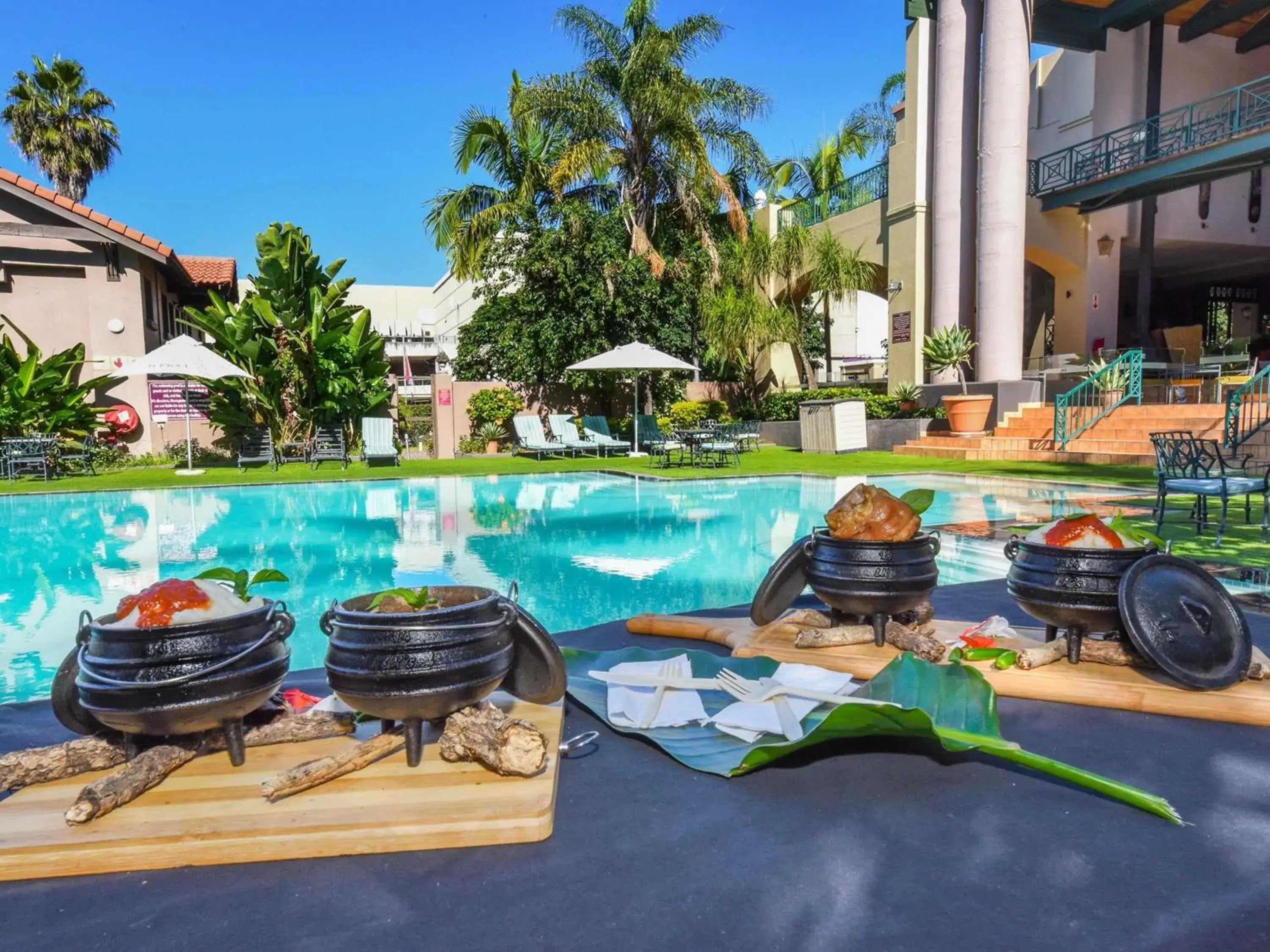 Restaurant/places to eat in Mercure Hotel Nelspruit Restaurant/places to eat in Mercure Hotel Nelspruit