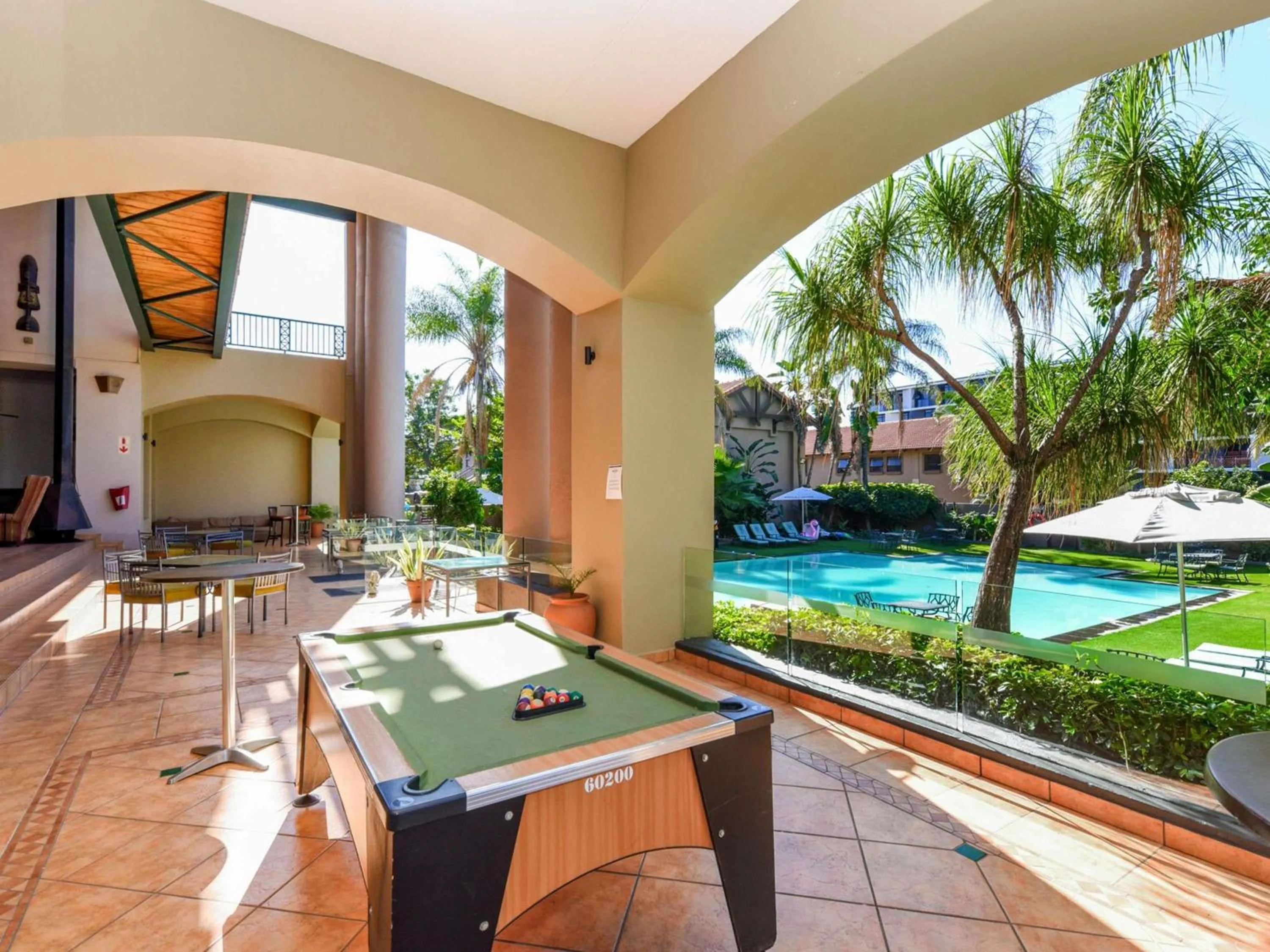 Lounge or bar in Mercure Hotel Nelspruit