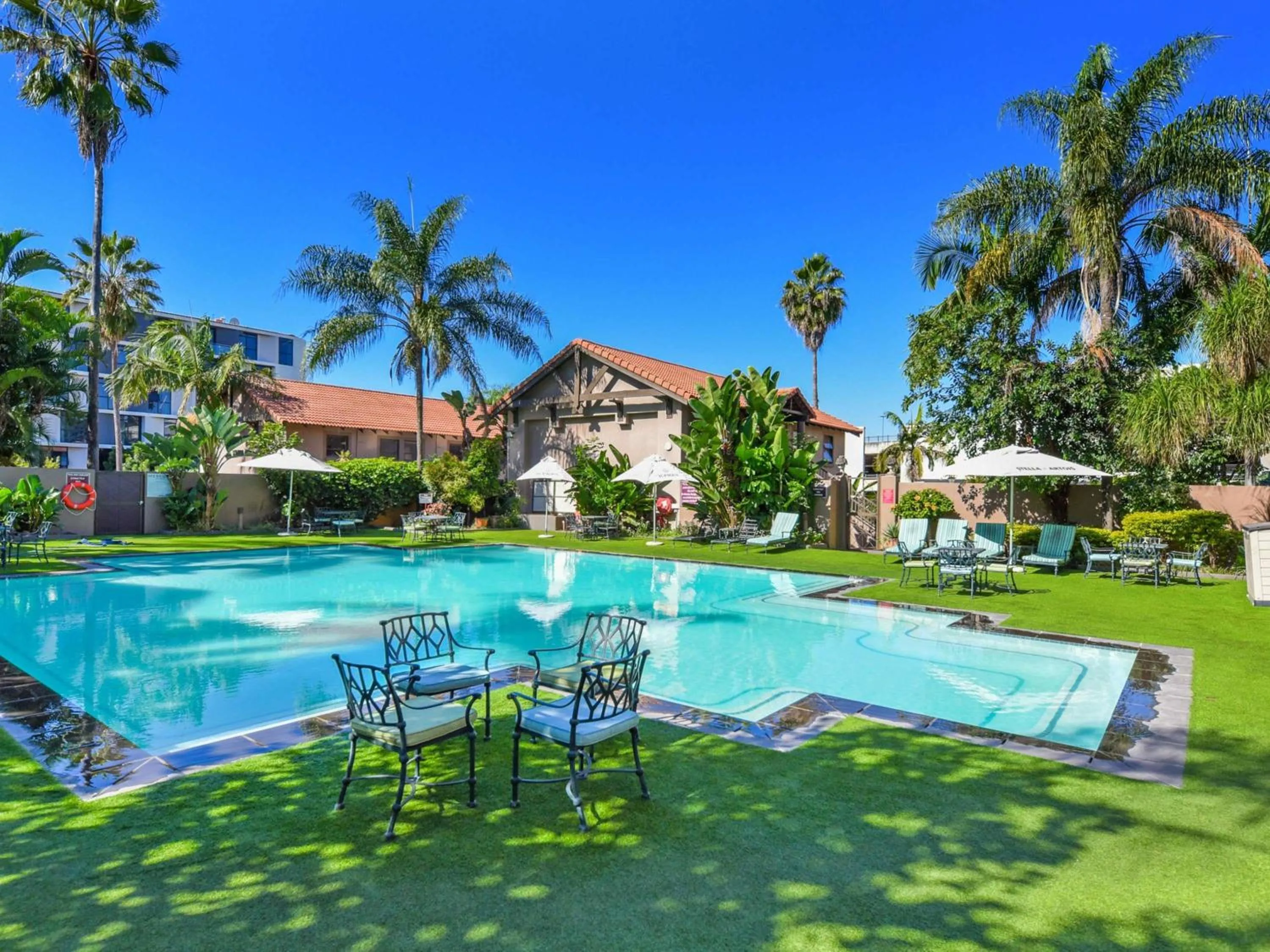 Pool view in Mercure Hotel Nelspruit