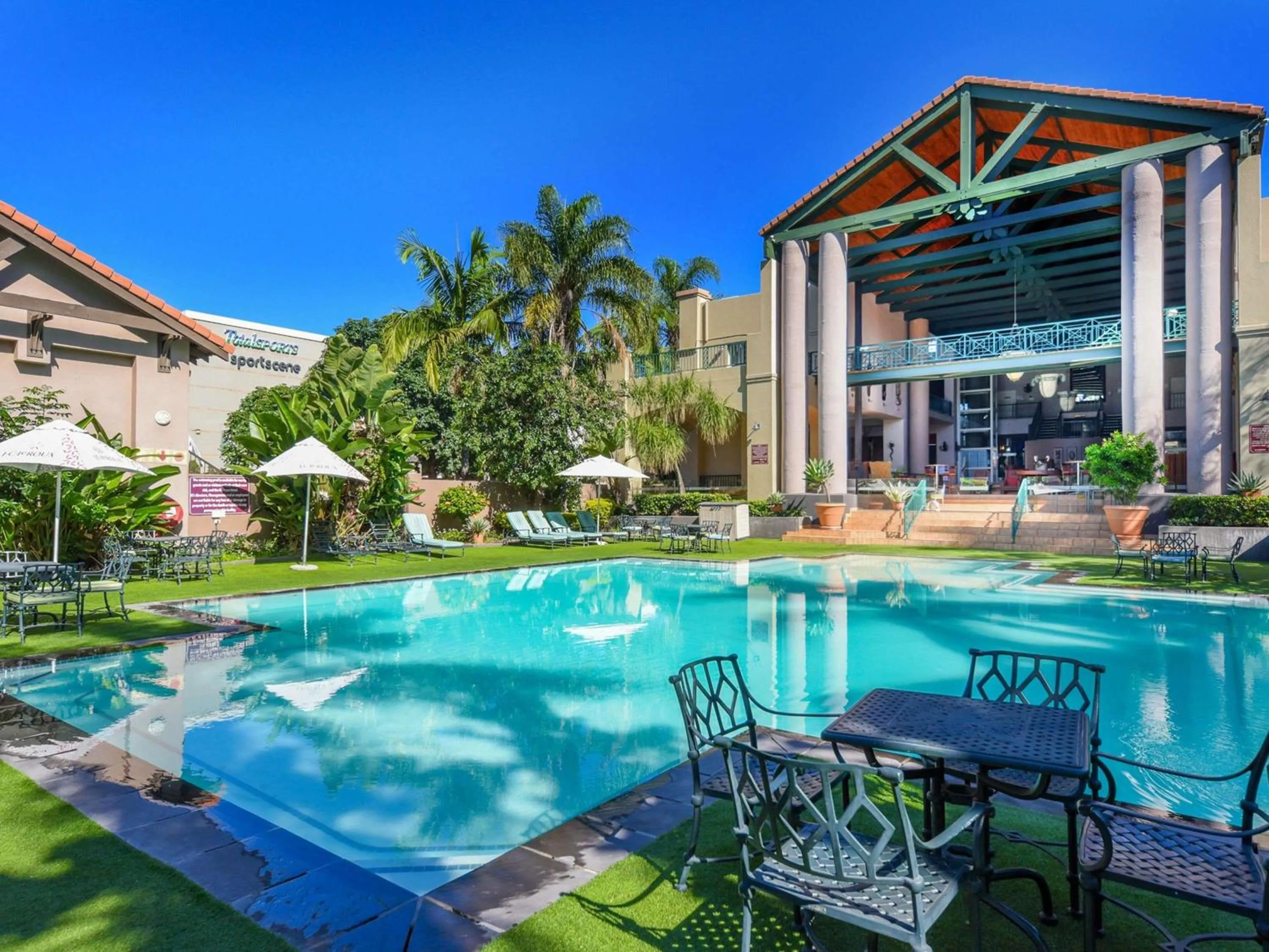 Pool view in Mercure Hotel Nelspruit