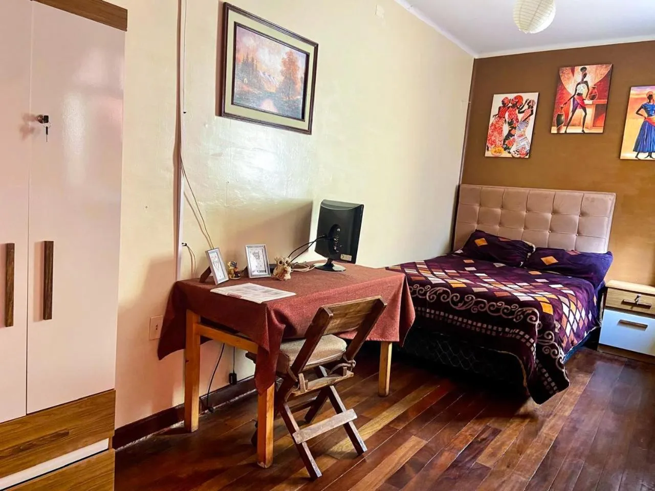 TV and multimedia, Bed in Colors House