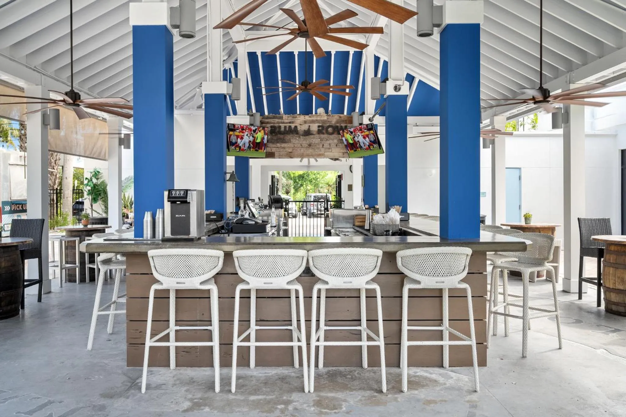 Restaurant/places to eat in Blue Flamingo Resort Key West