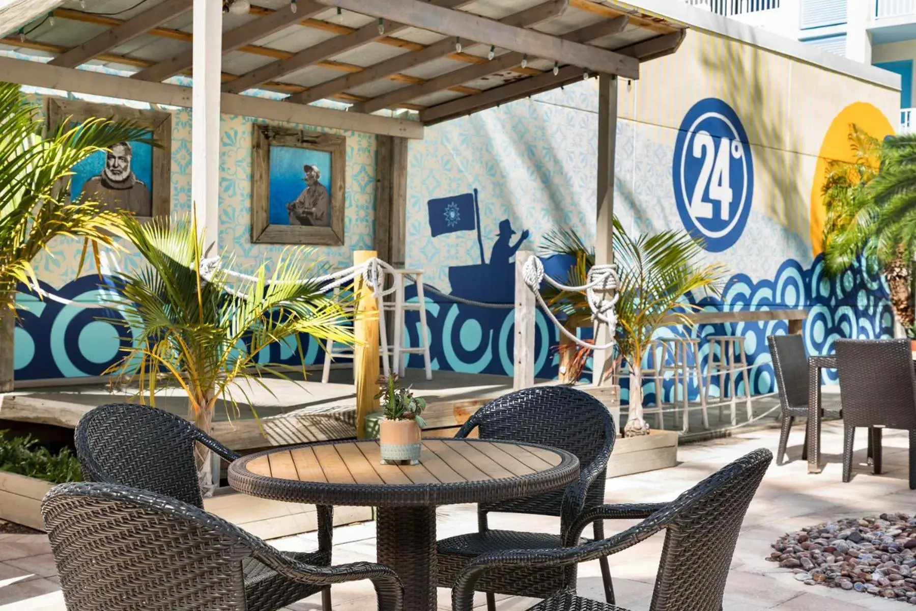 Restaurant/places to eat in Blue Flamingo Resort Key West Restaurant/places to eat in Blue Flamingo Resort Key West