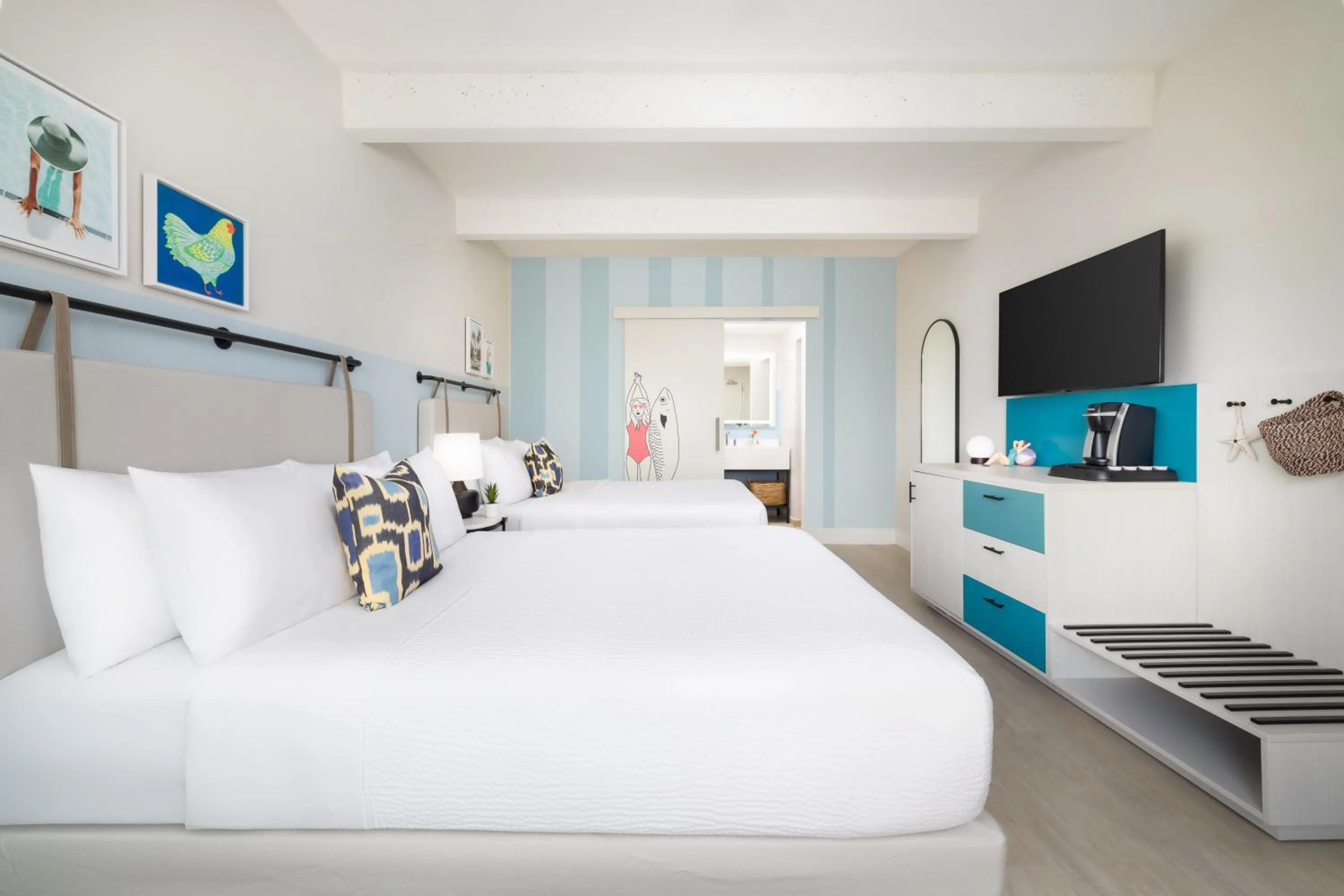 Bed in Blue Flamingo Resort Key West