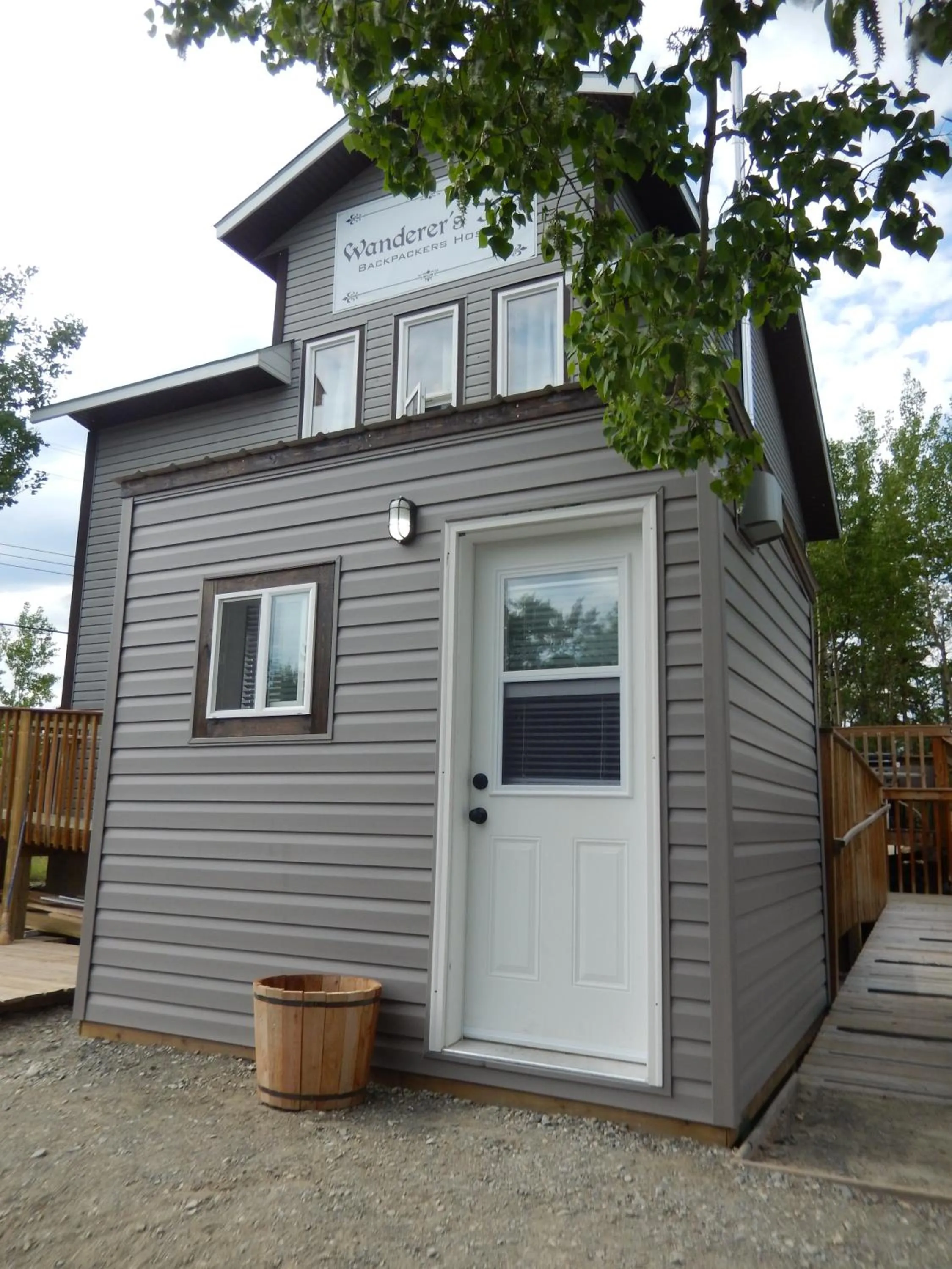 Facade/entrance in Wanderer's Inn Backpackers Hostel