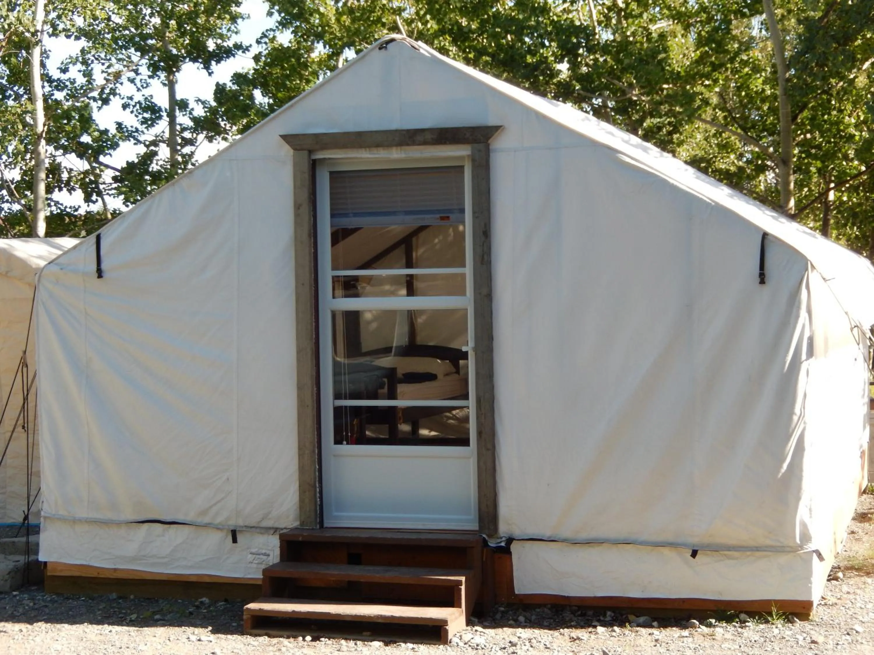 Property building in Wanderer's Inn Backpackers Hostel