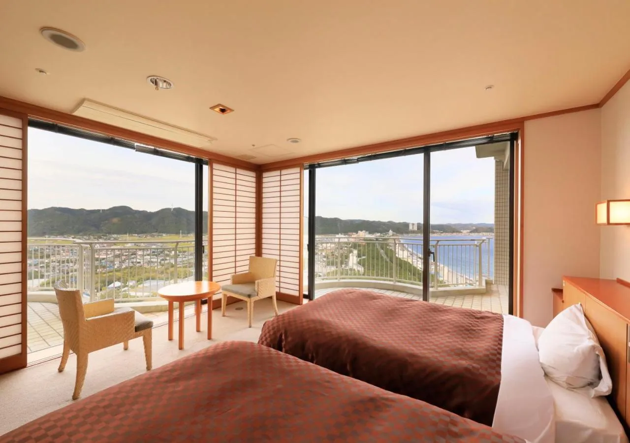 Bed in Kamogawa Grand Tower