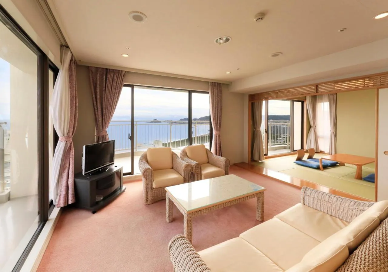 TV and multimedia in Kamogawa Grand Tower