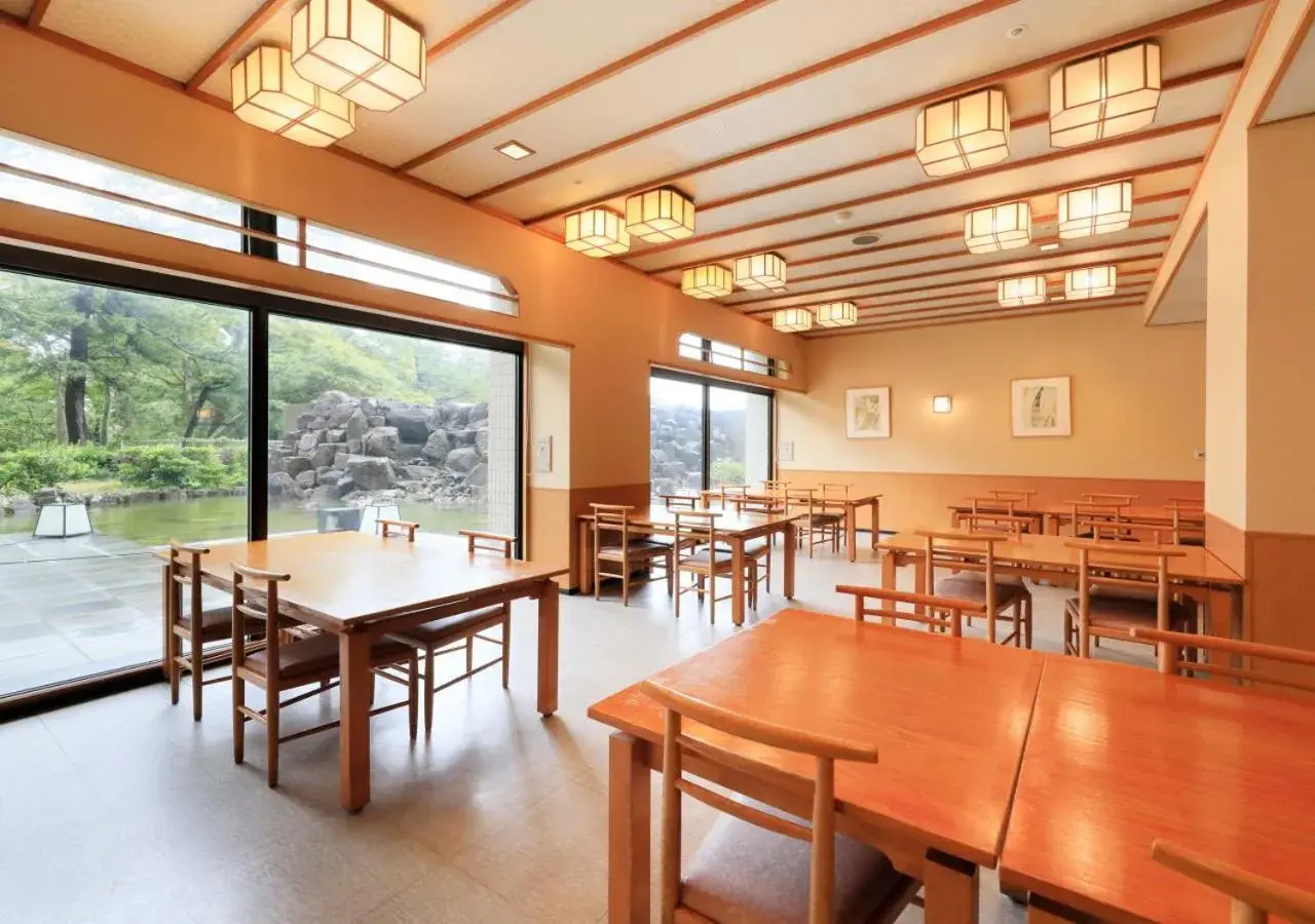 Restaurant/places to eat in Kamogawa Grand Tower Restaurant/places to eat in Kamogawa Grand Tower