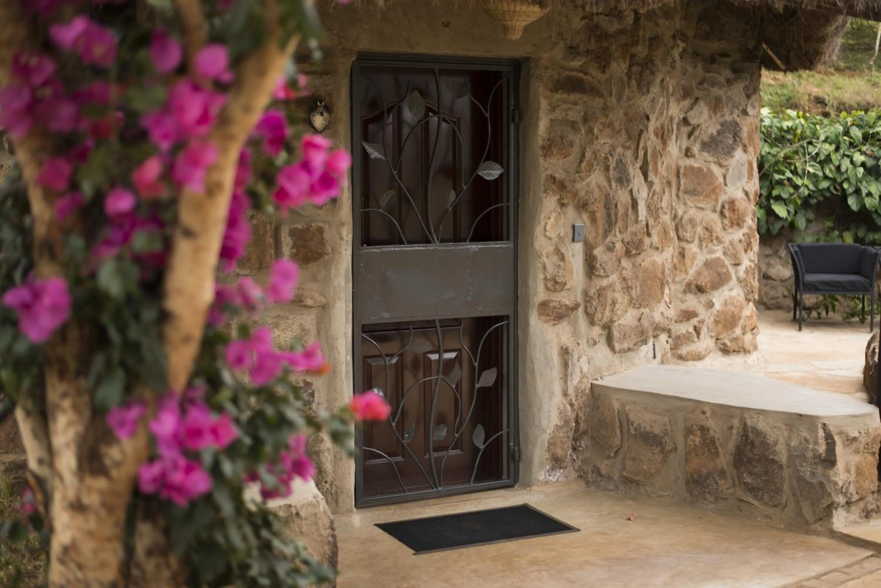 Decorative detail in Nyati Hill Cottages