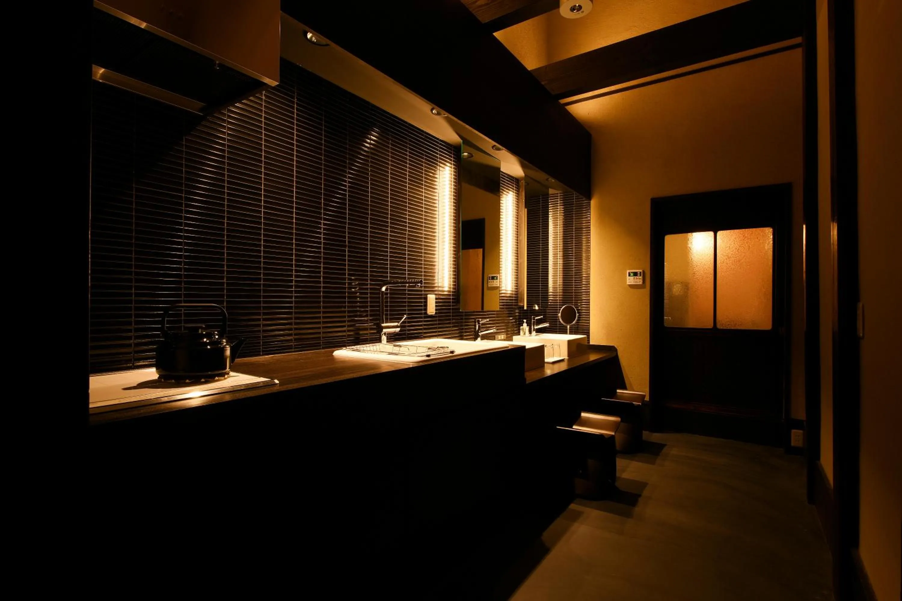 Communal kitchen in Kuraya Omiya Shimabara