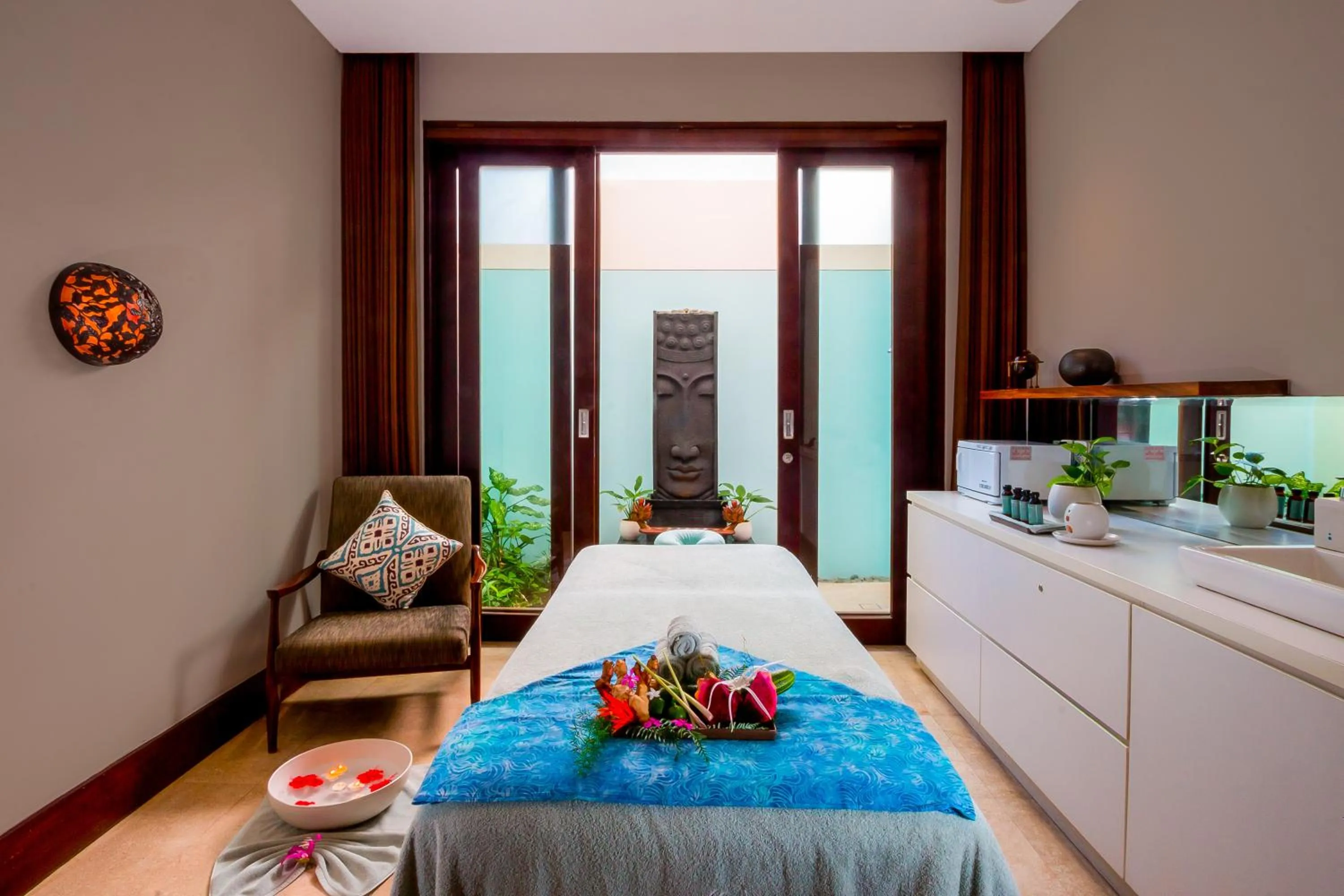 Spa and wellness centre/facilities, Bed in Montigo Resorts Seminyak