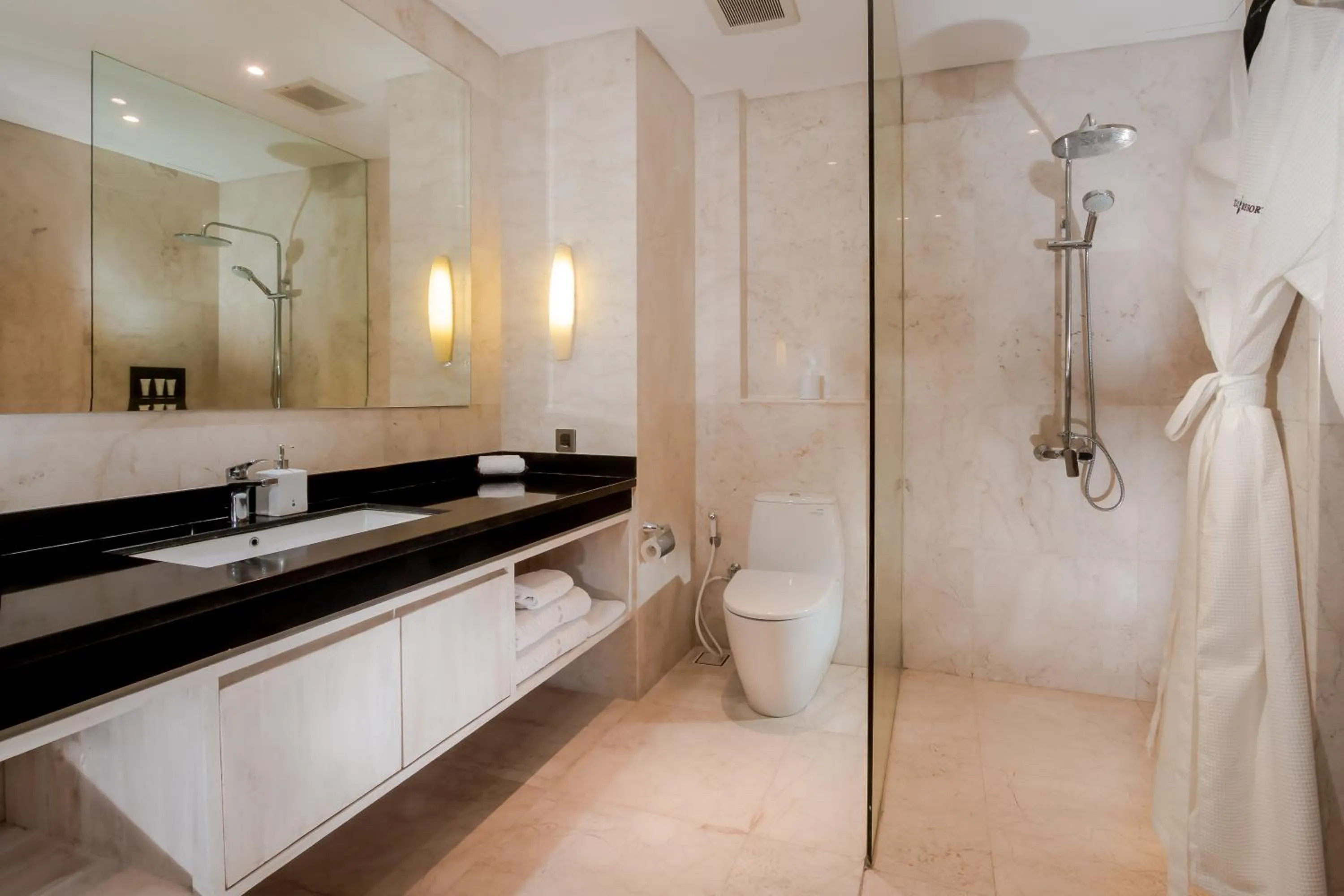 Toilet in Montigo Resorts Seminyak