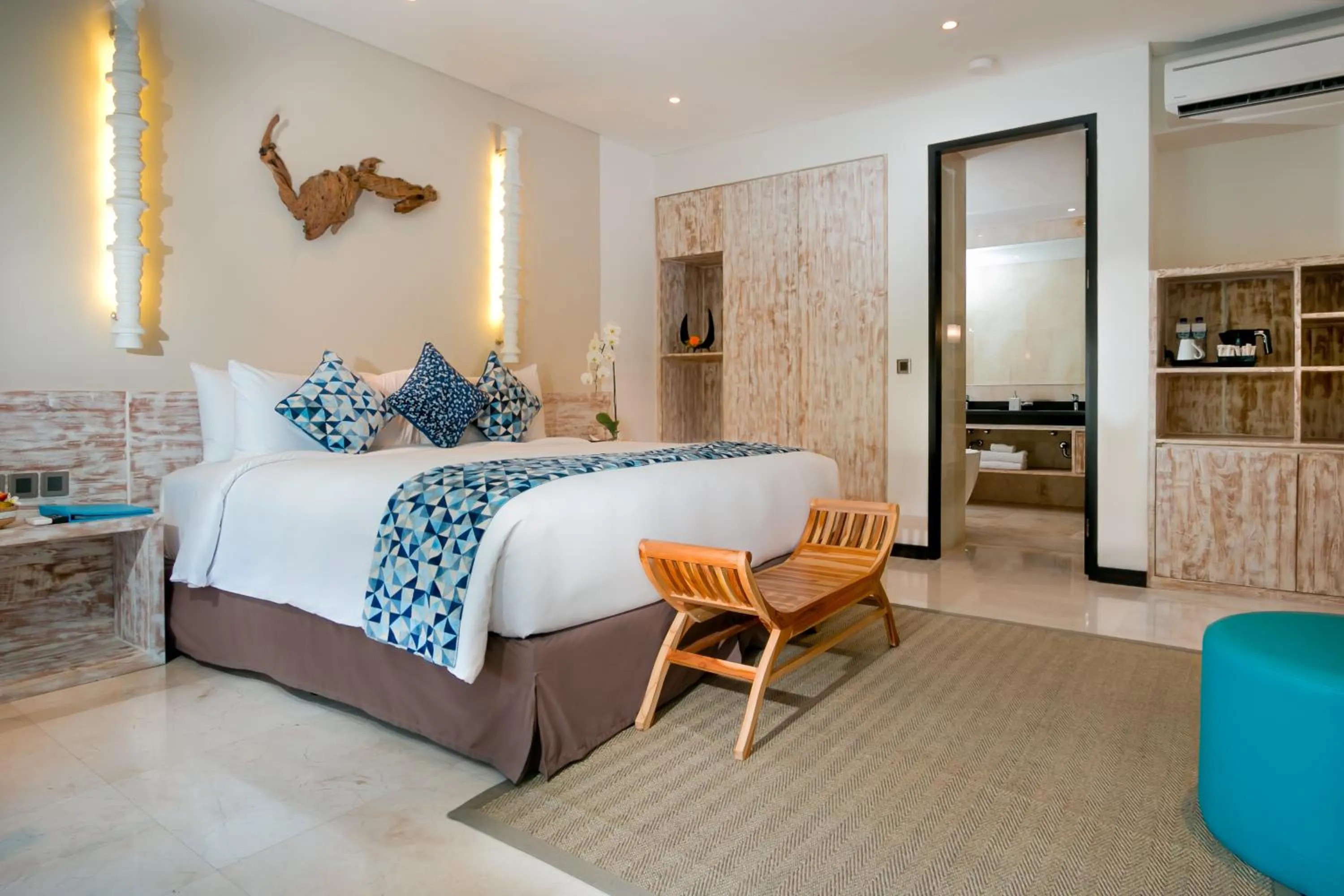 Photo of the whole room, Bed in Montigo Resorts Seminyak