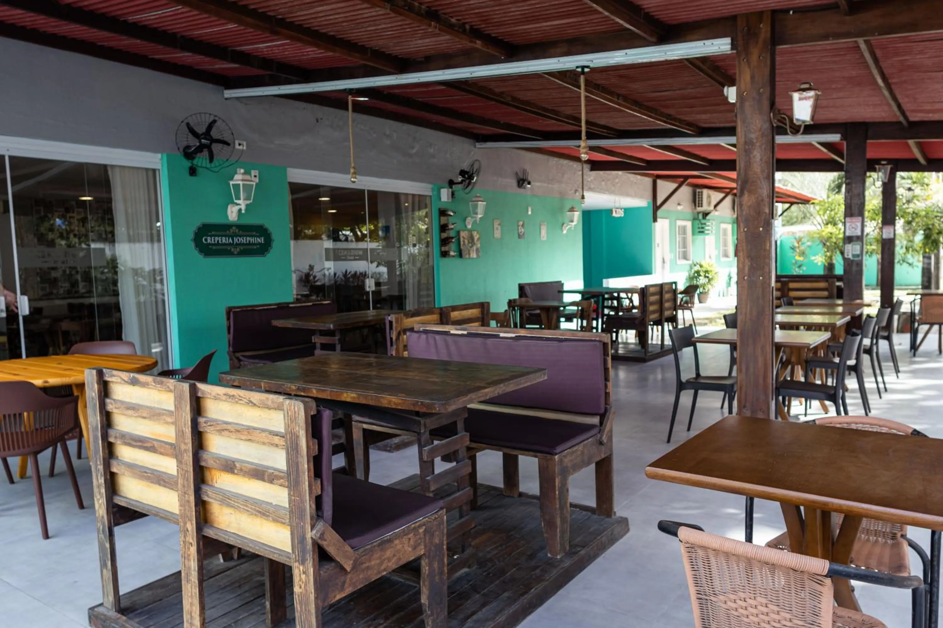 Restaurant/places to eat in Scenarium Hotel