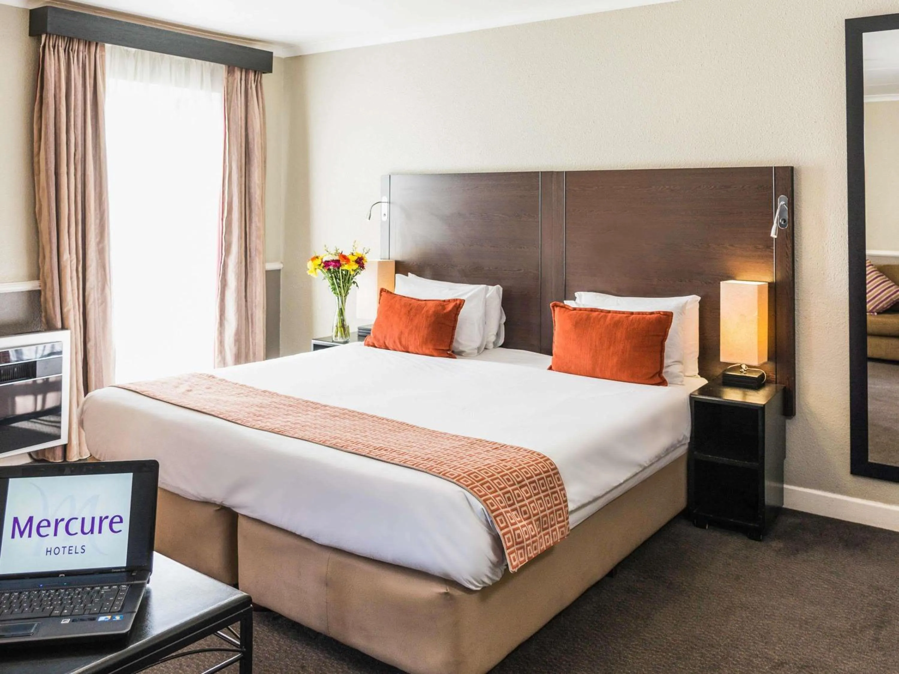 Bedroom, Bed in Mercure Hotel Bedfordview