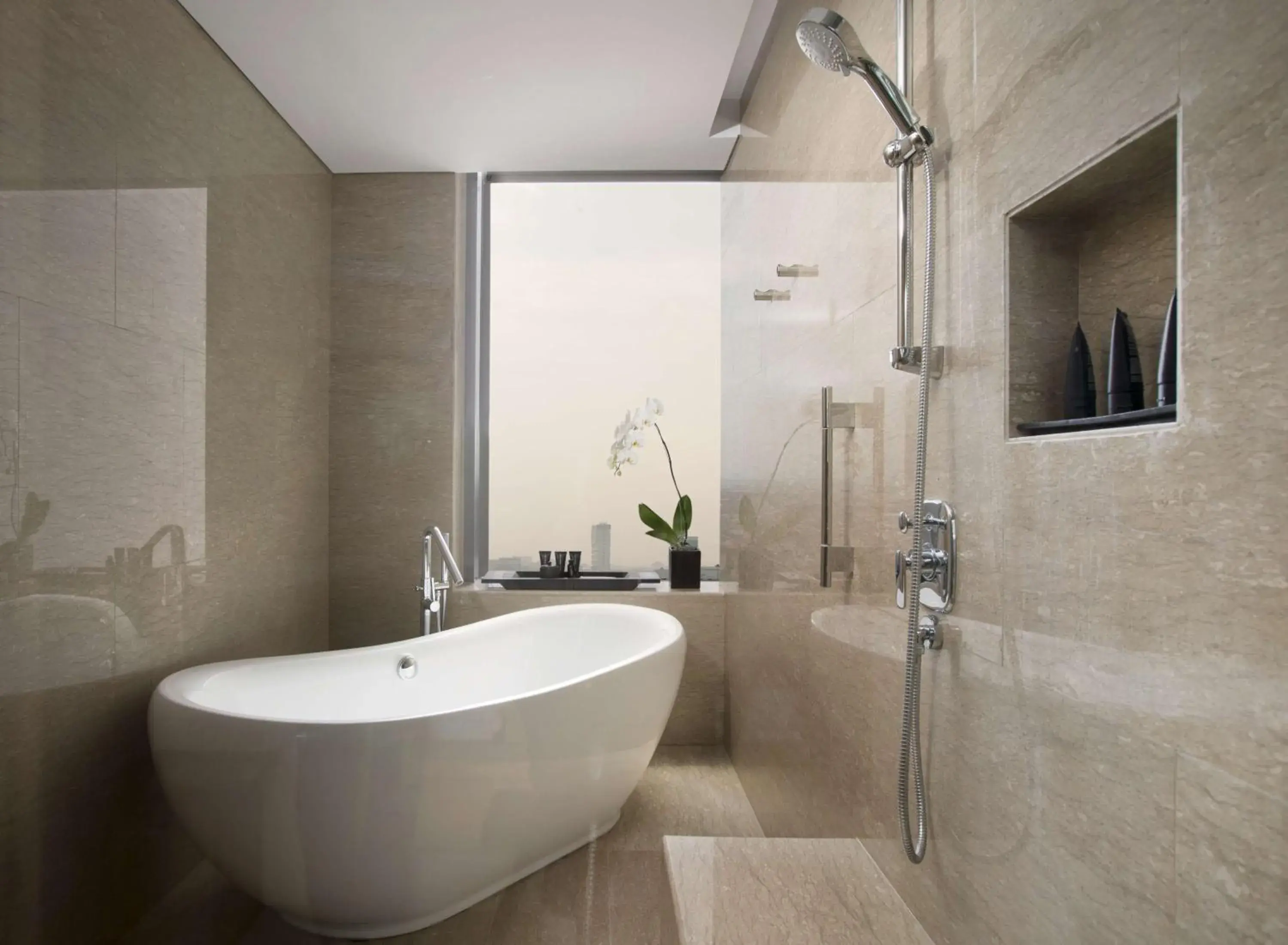 Photo of the whole room in Alila Solo Photo of the whole room in Alila Solo