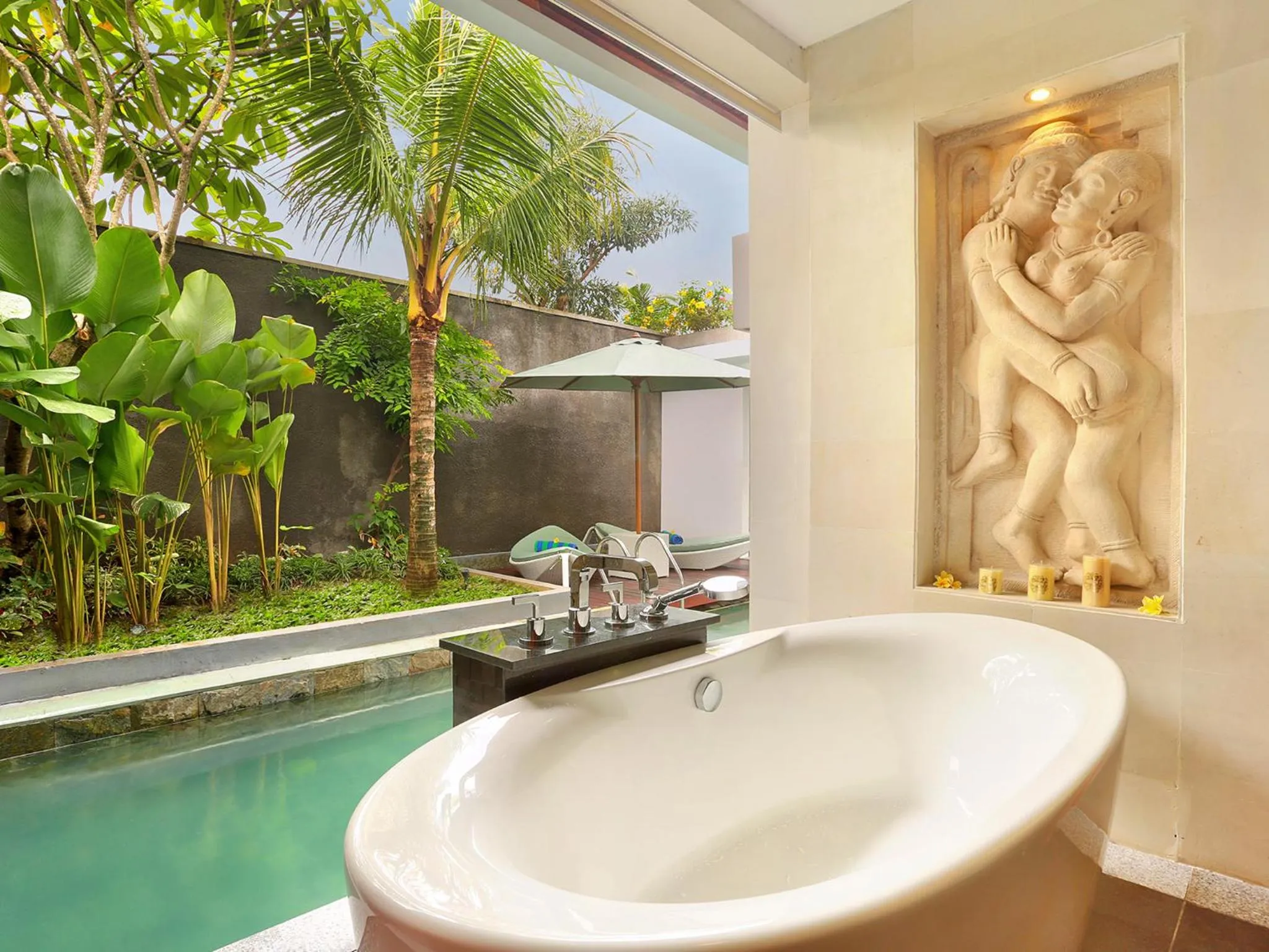 Bathroom in The Leaf Jimbaran