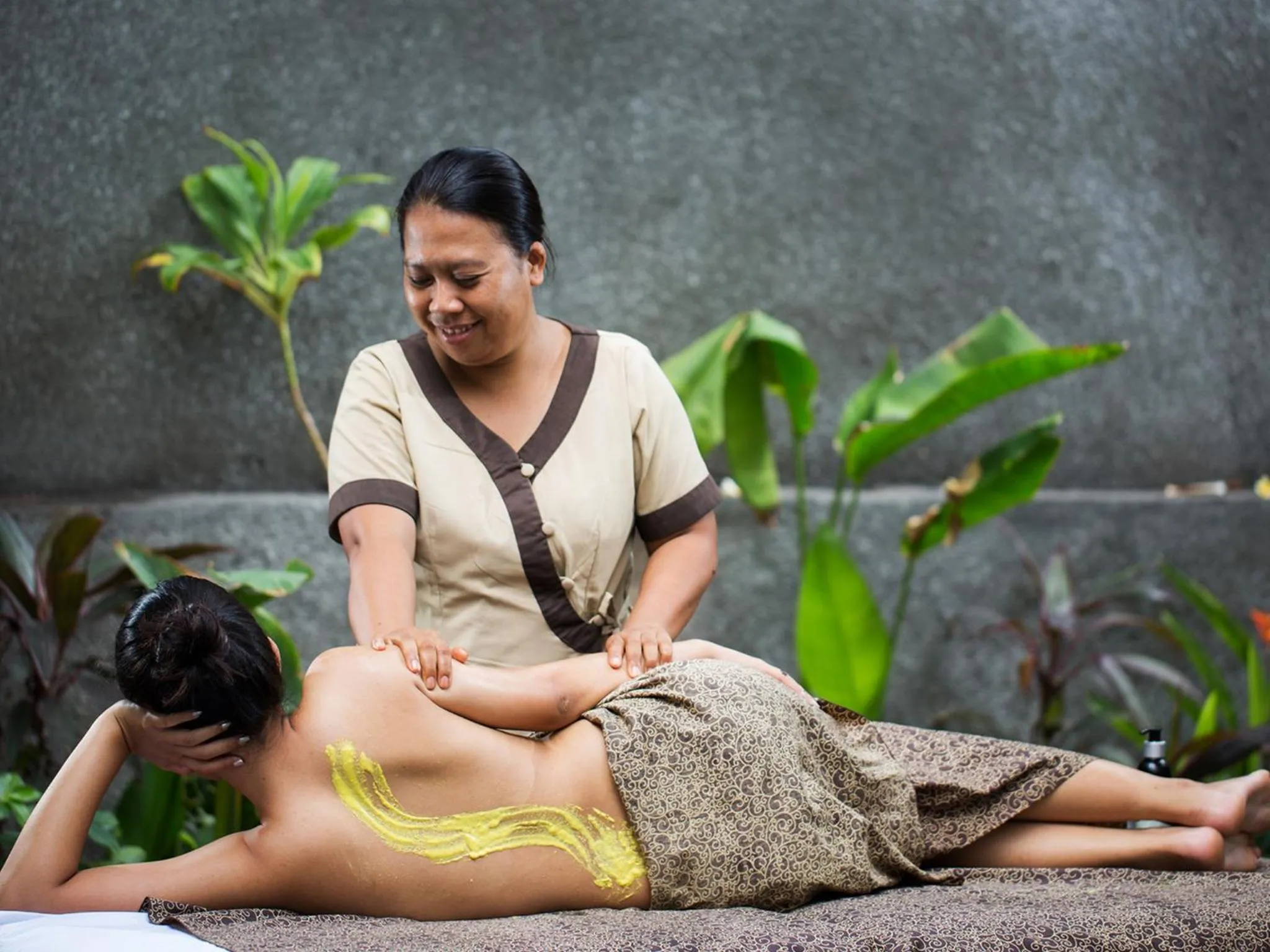 Massage in The Leaf Jimbaran