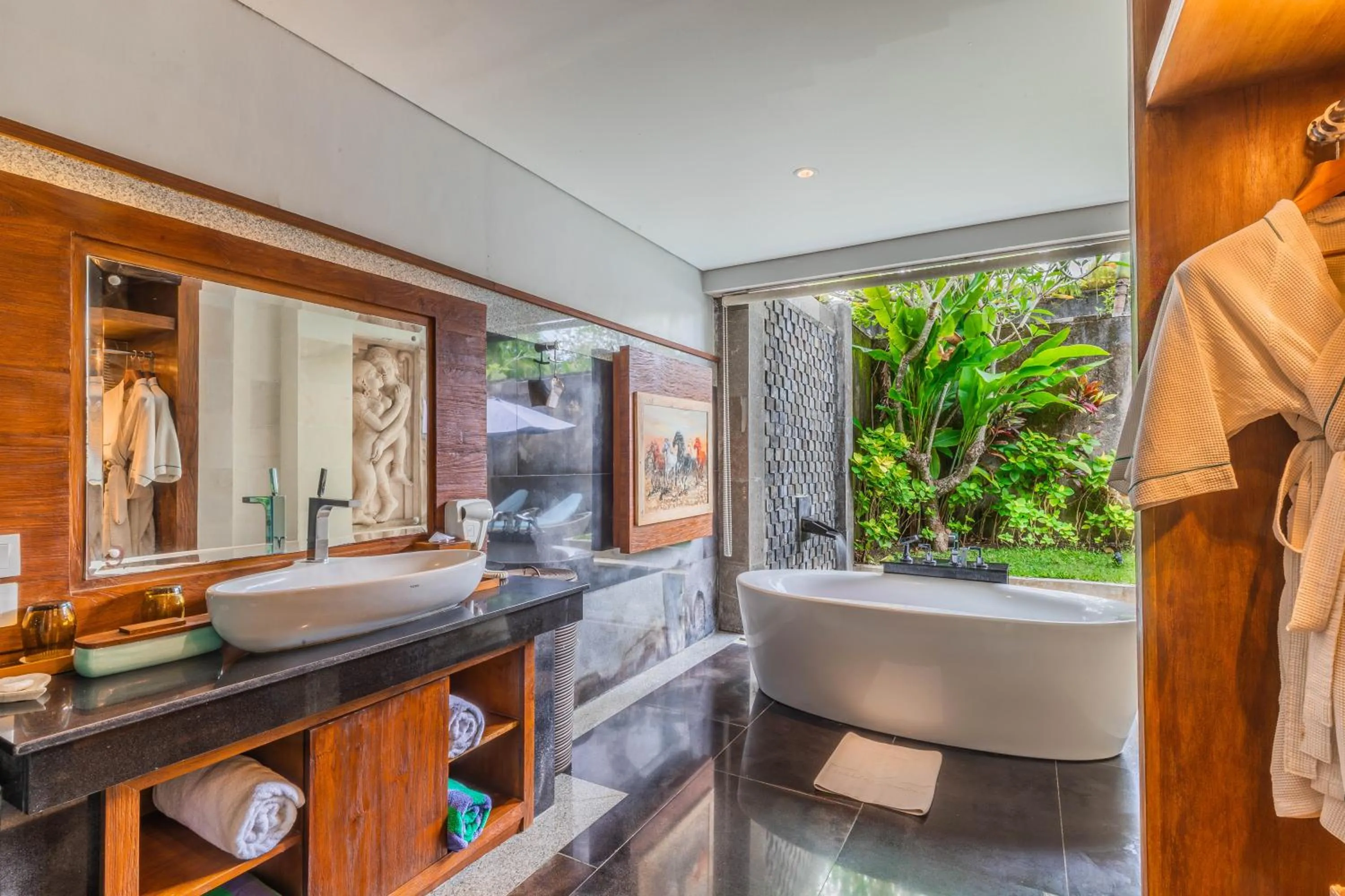 Bathroom in The Leaf Jimbaran