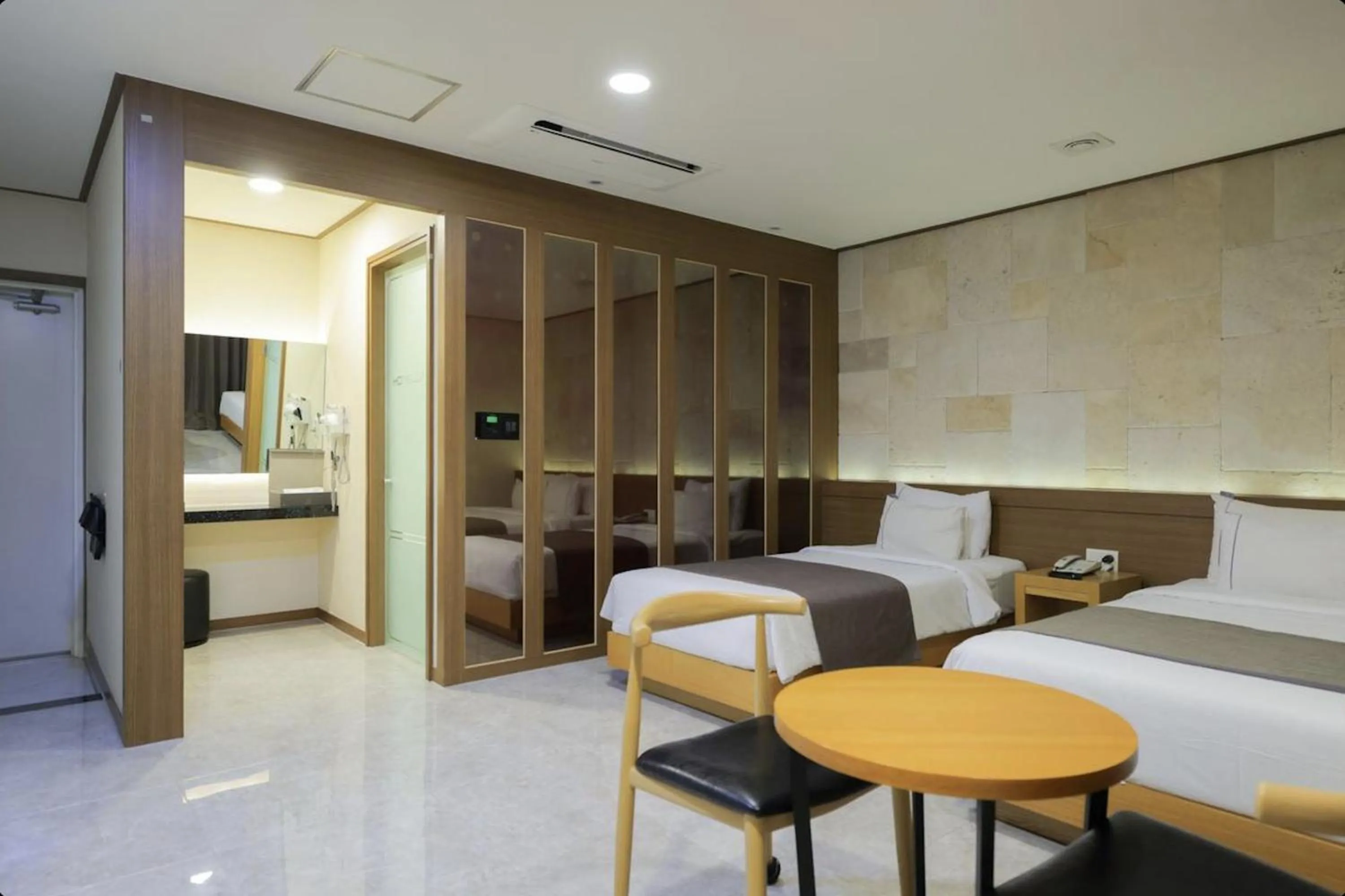 Yeosu Hotel Zava