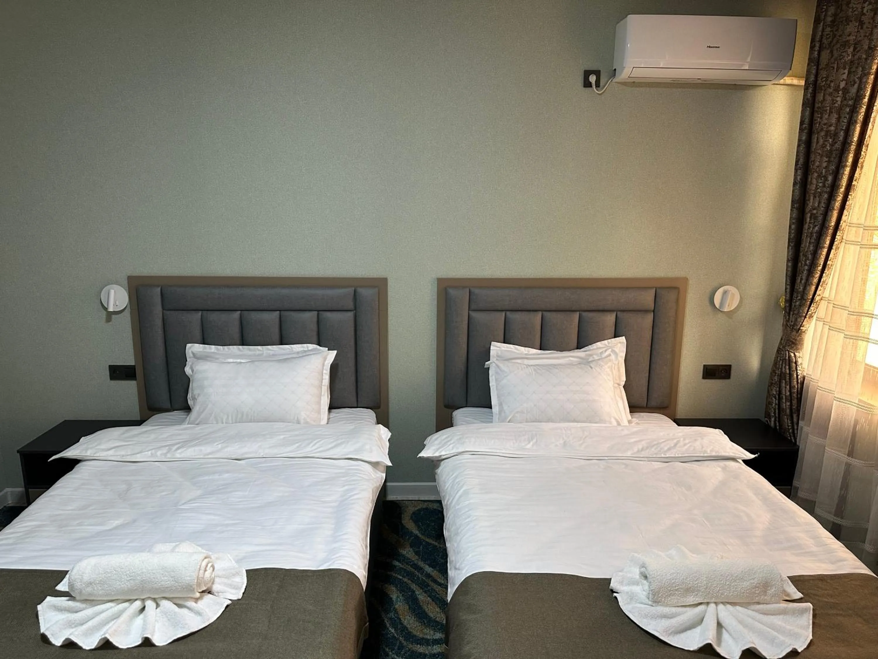 Bed in Reikartz Grand Kokand