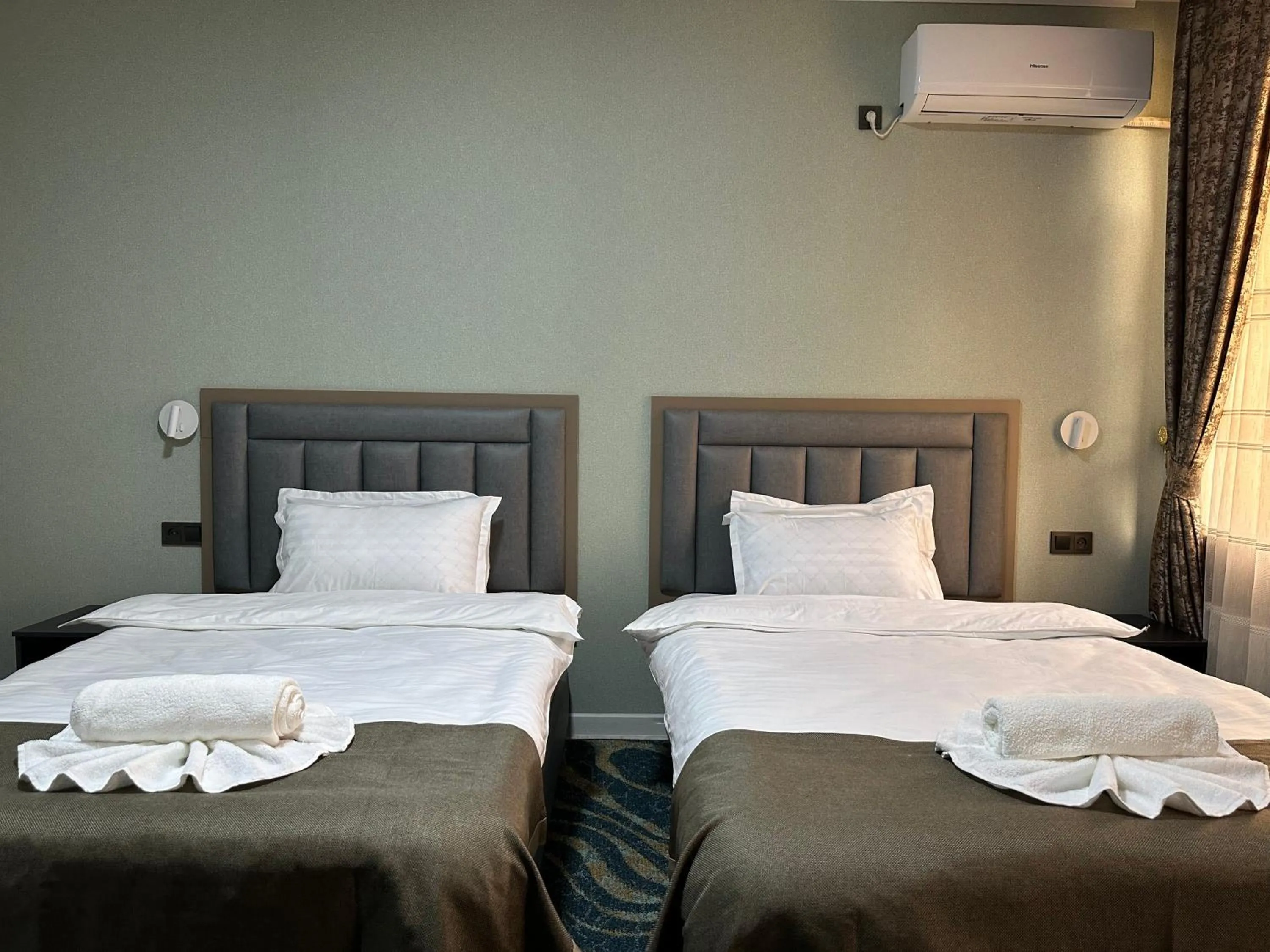 Bed in Reikartz Grand Kokand