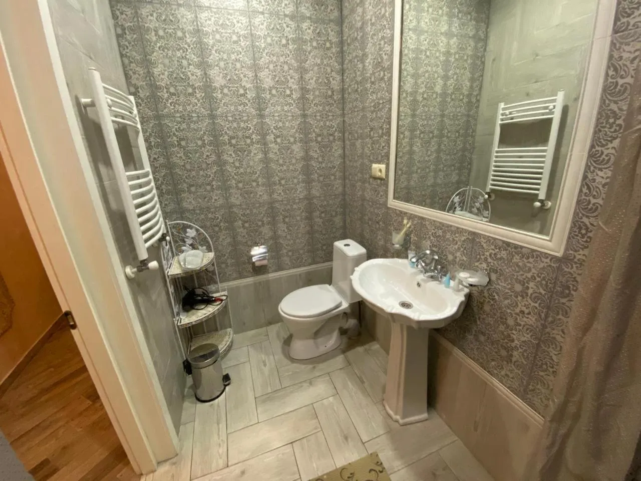 Toilet in Old Tbilisi Apart-Hotel