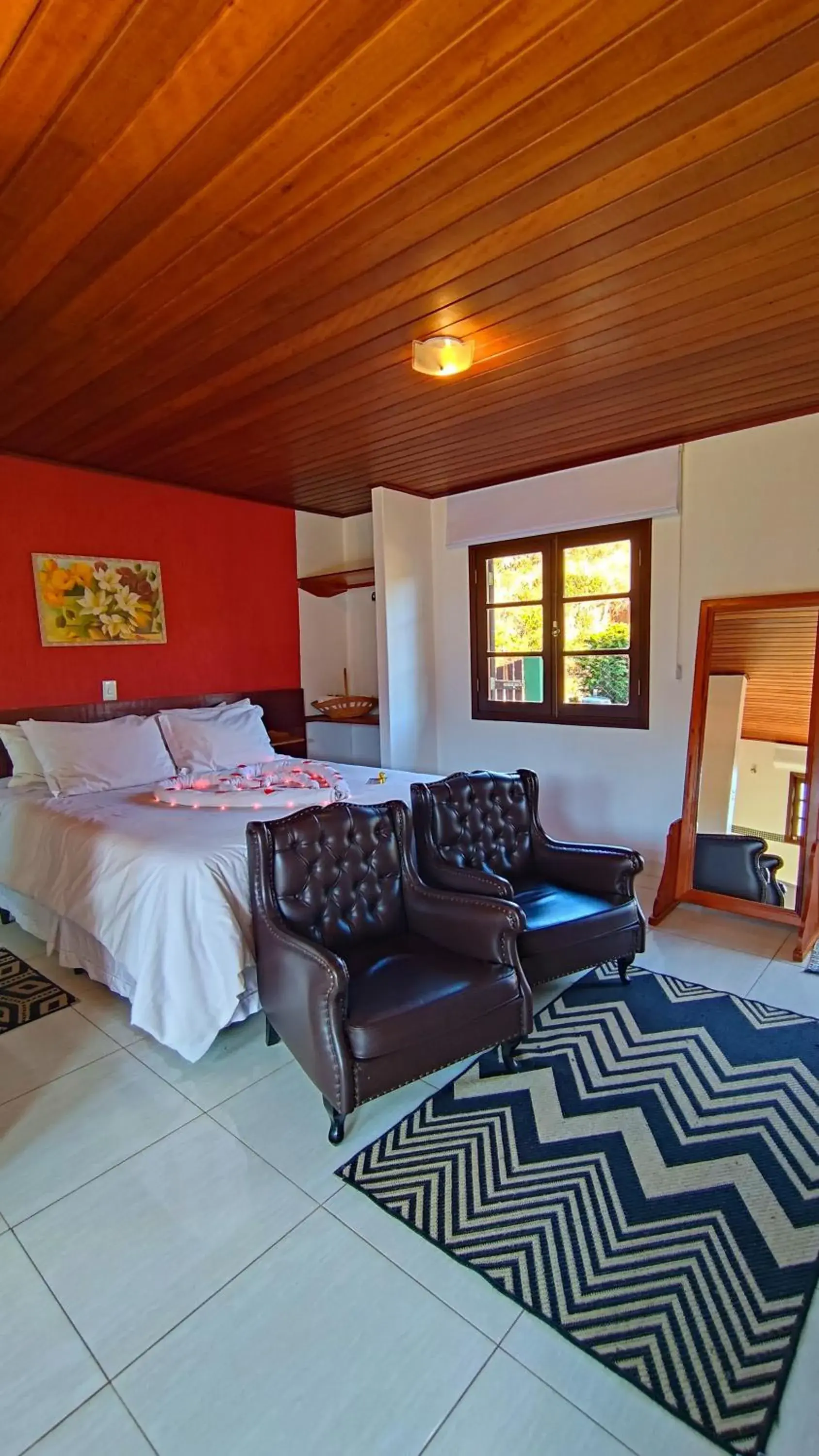 Chalé com Banheira de Hidromassagem e Varanda in Chalés Leopoldo em Monte Verde Chalé com Banheira de Hidromassagem e Varanda in Chalés Leopoldo em Monte Verde