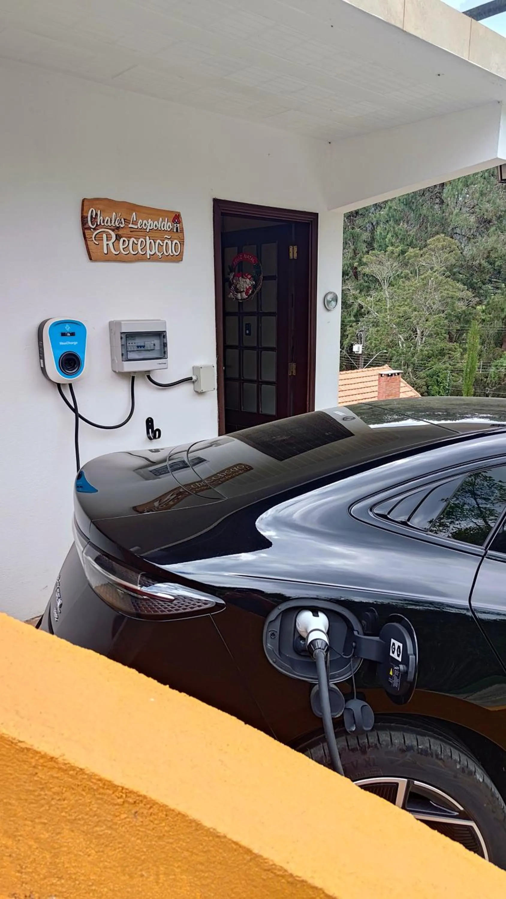 Parking in Chalés Leopoldo em Monte Verde