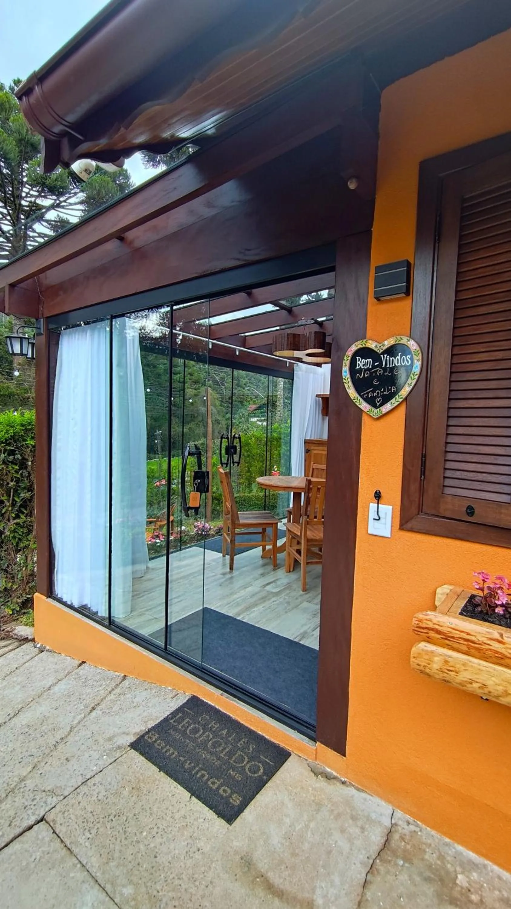 Patio in Chalés Leopoldo em Monte Verde
