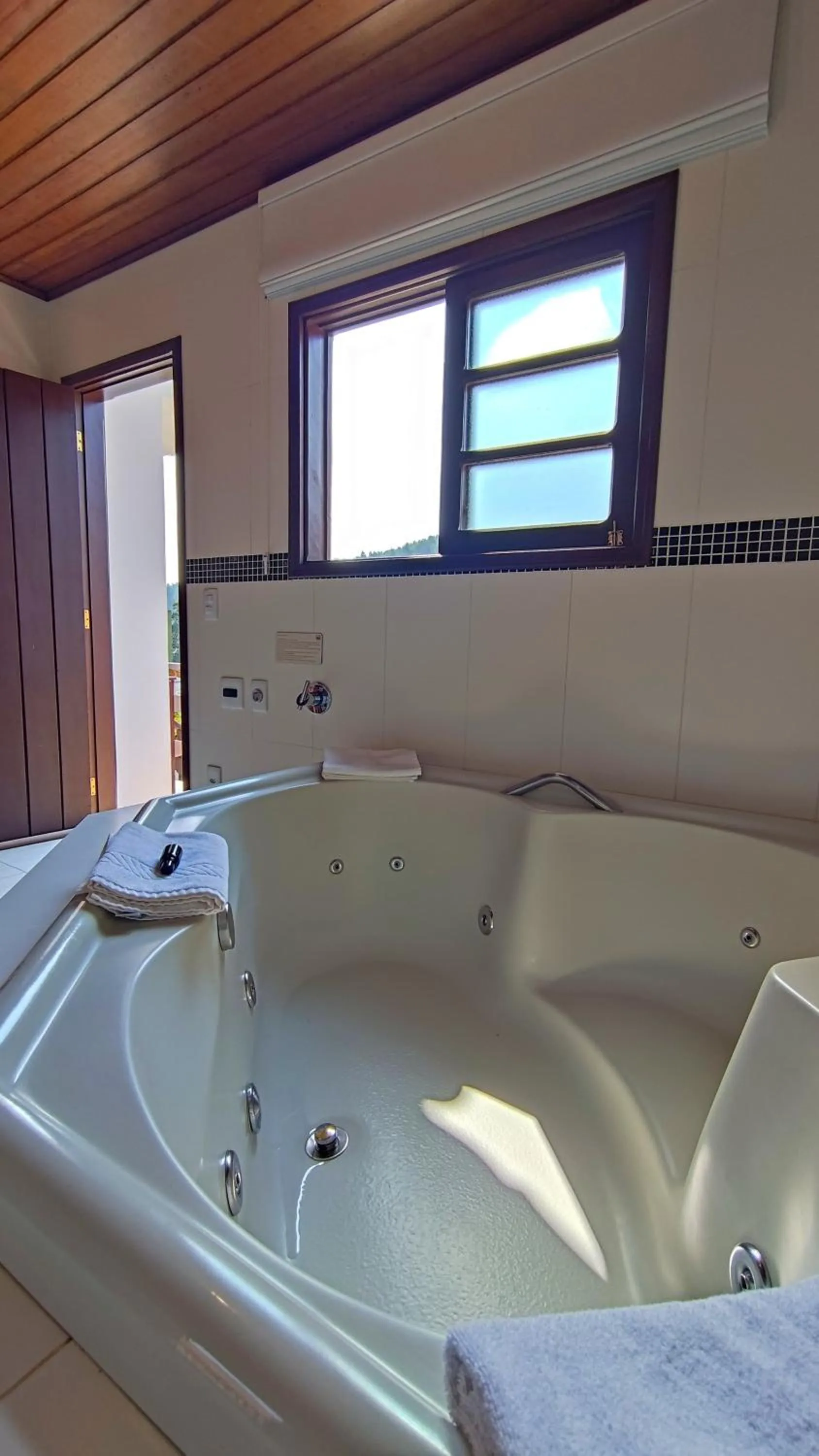 Hot Tub in Chalés Leopoldo em Monte Verde