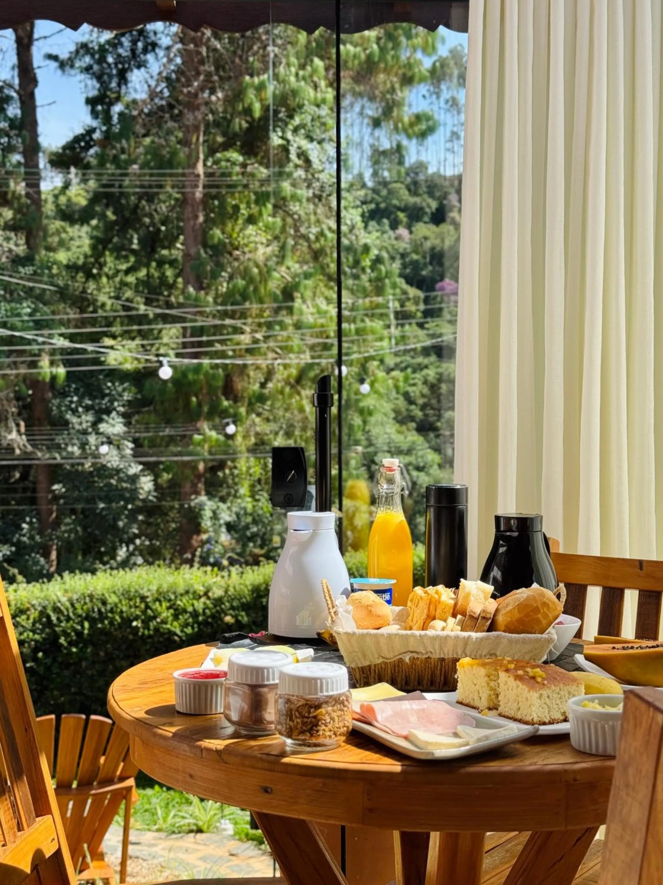 Breakfast in Chalés Leopoldo em Monte Verde