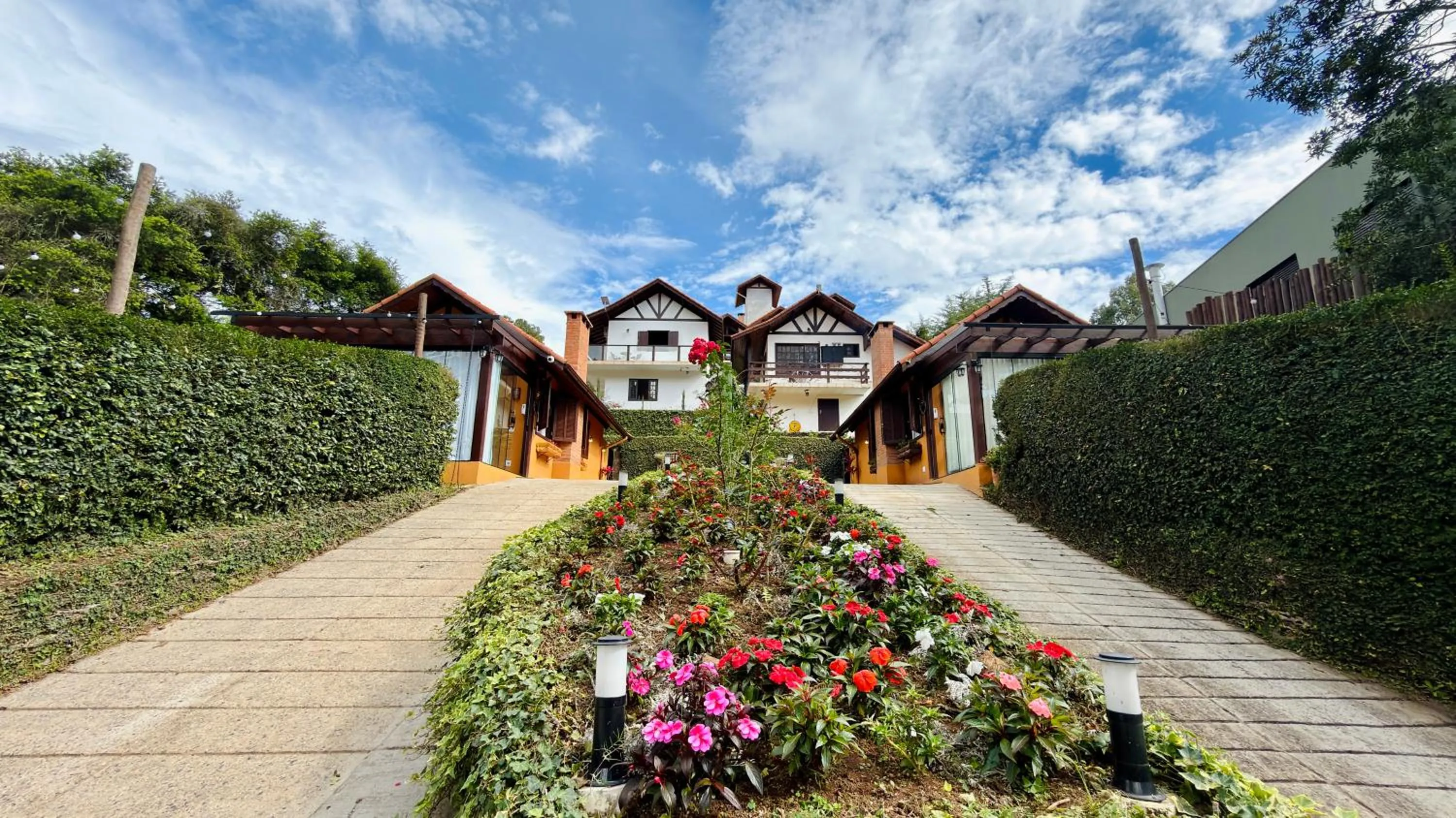 Property building in Chalés Leopoldo em Monte Verde