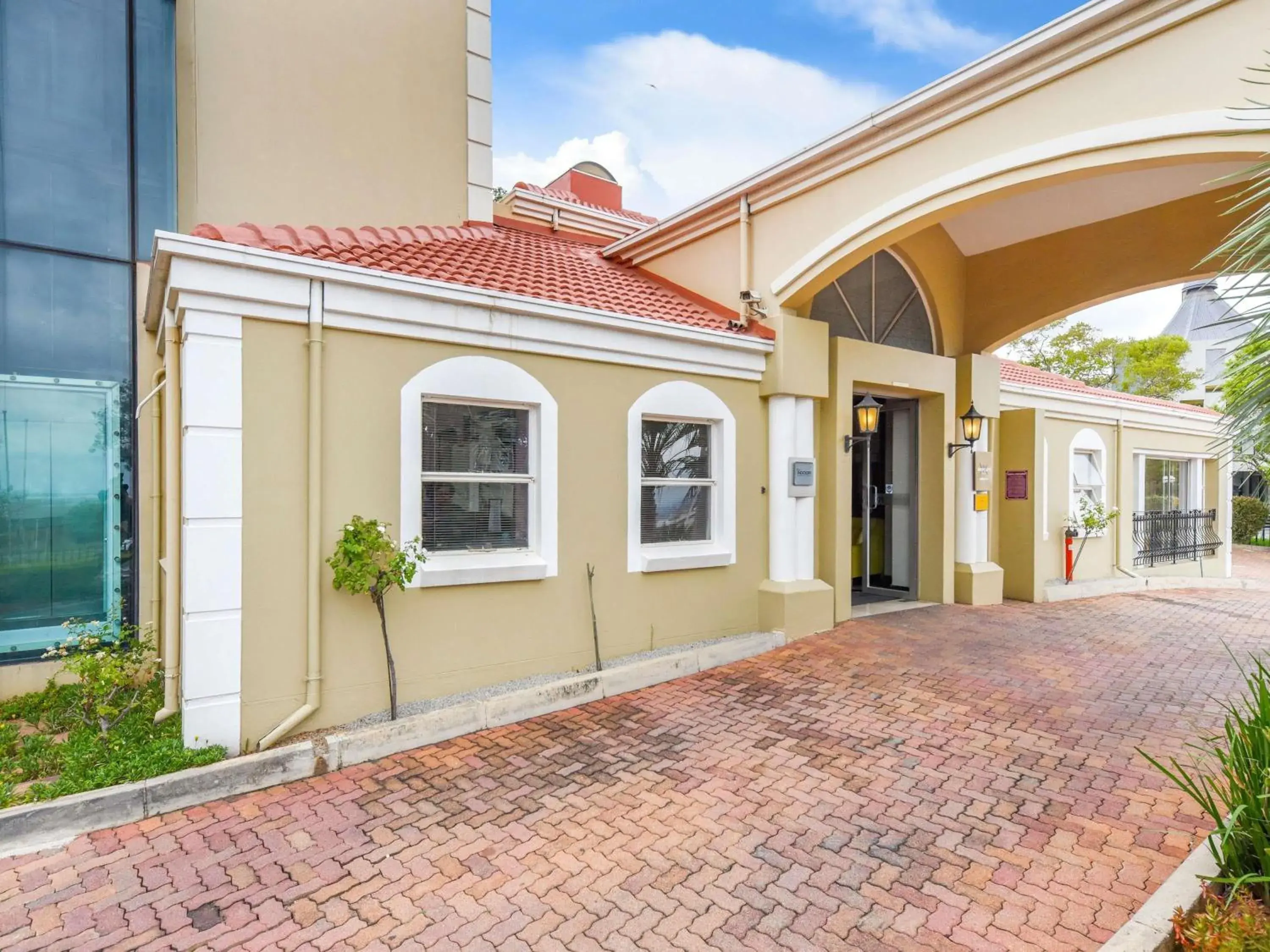 Property building in Mercure Johannesburg Midrand Property building in Mercure Johannesburg Midrand